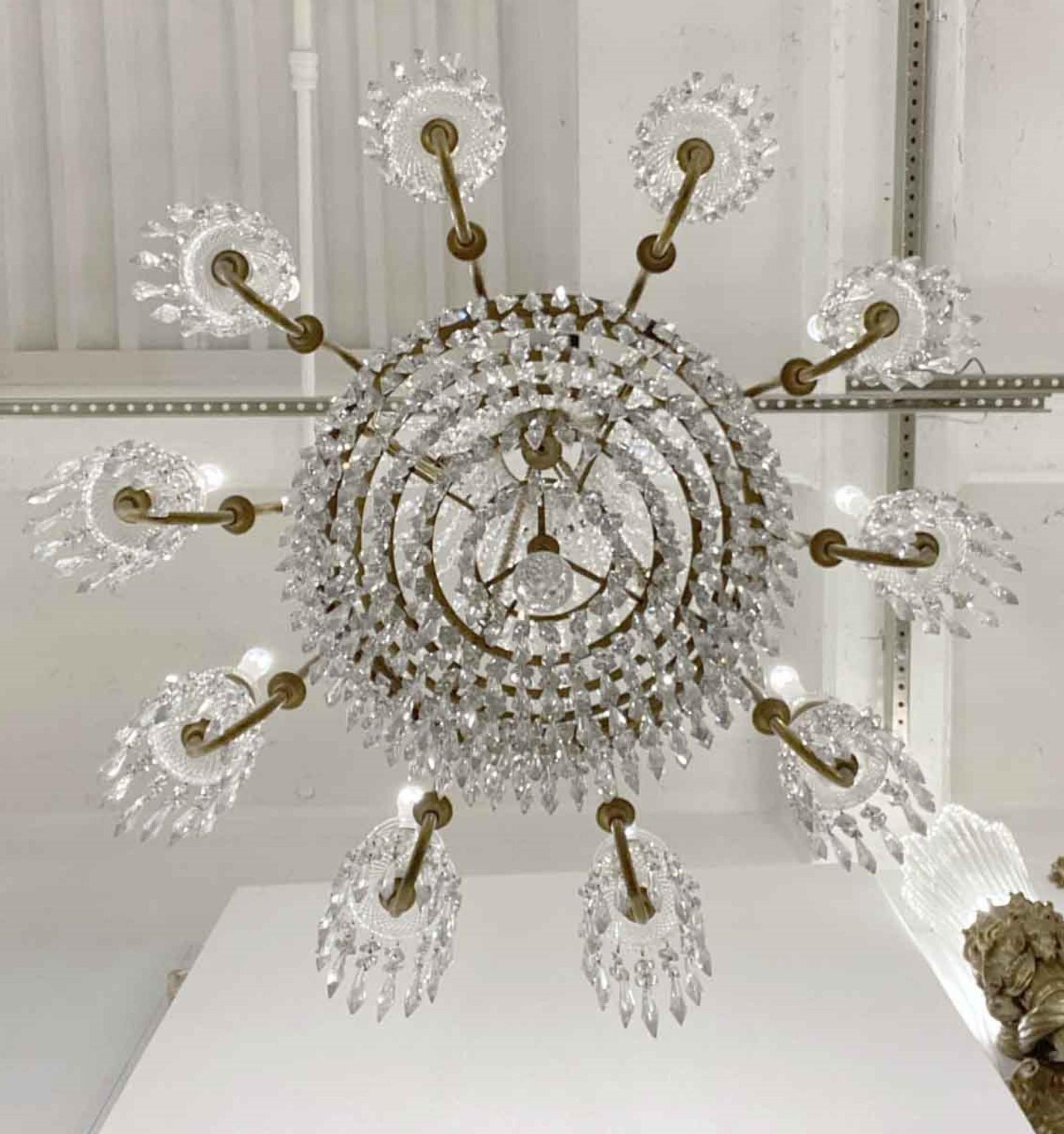 1920er Jahre Französisch Regency Kristall und Bronze Kronleuchter Antik mit Hand Cut Crystal 2
