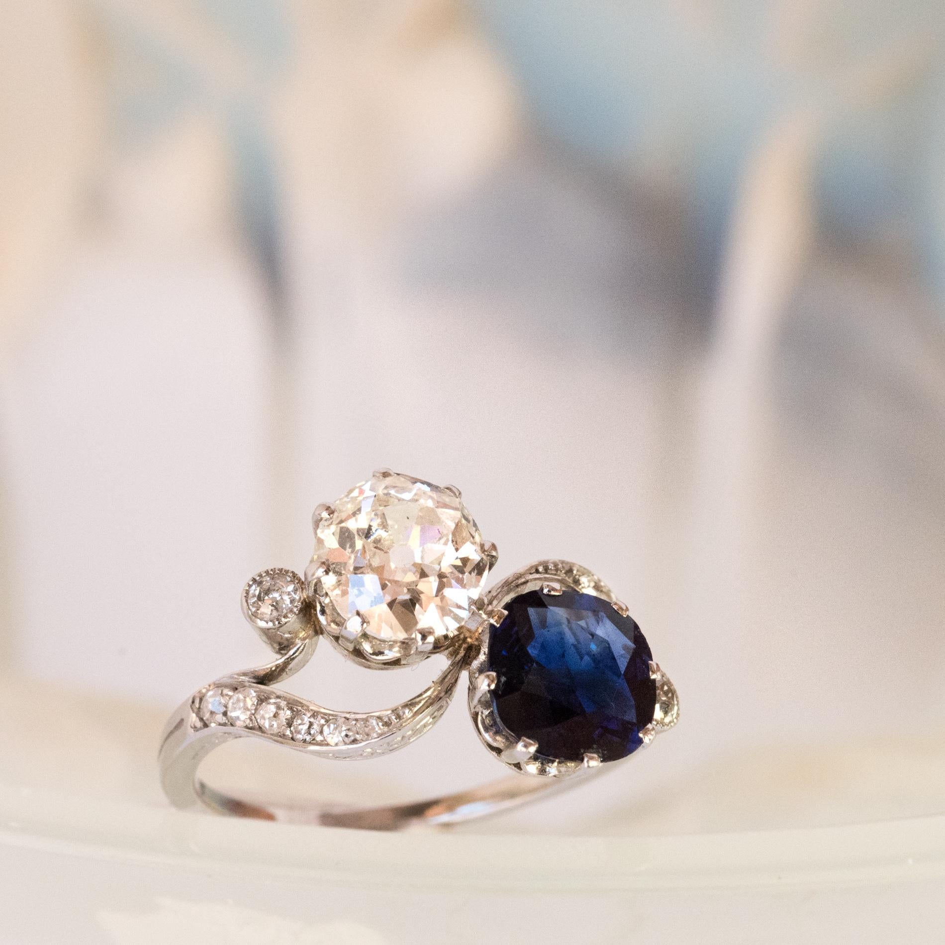 1920s French Sapphire Diamond Gold Toi et Moi Ring 2
