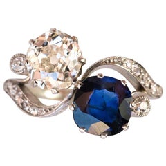 1920s French Sapphire Diamond Gold Toi et Moi Ring