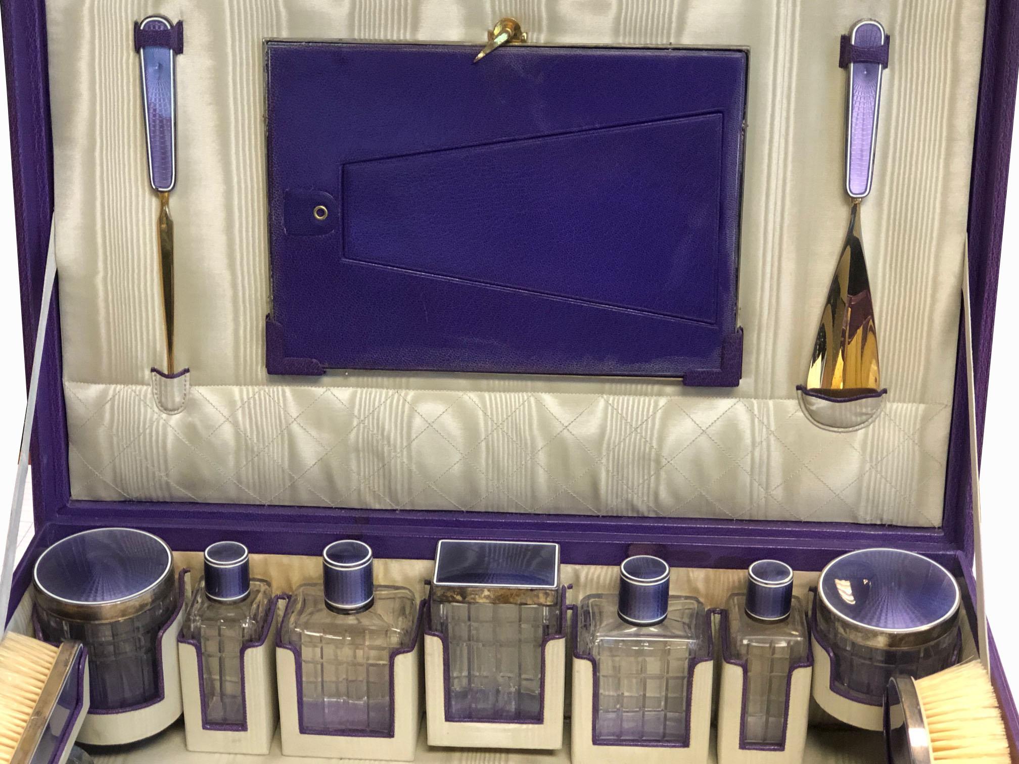 1920er Jahre Französisch Sterling und Emaille Travel Grooming Set 1