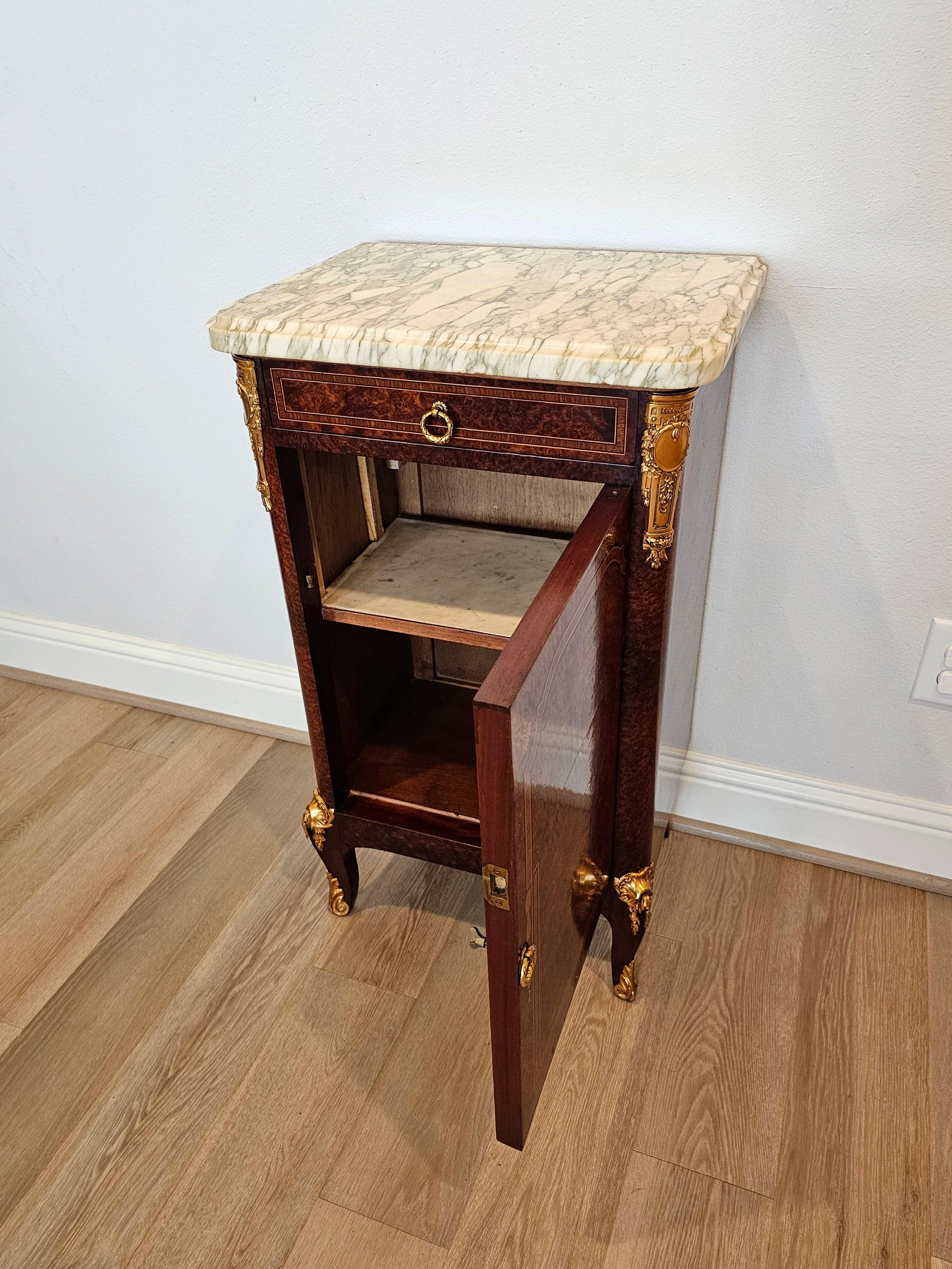 1920s French Transitional Burled Amboyna Nightstand  For Sale 7