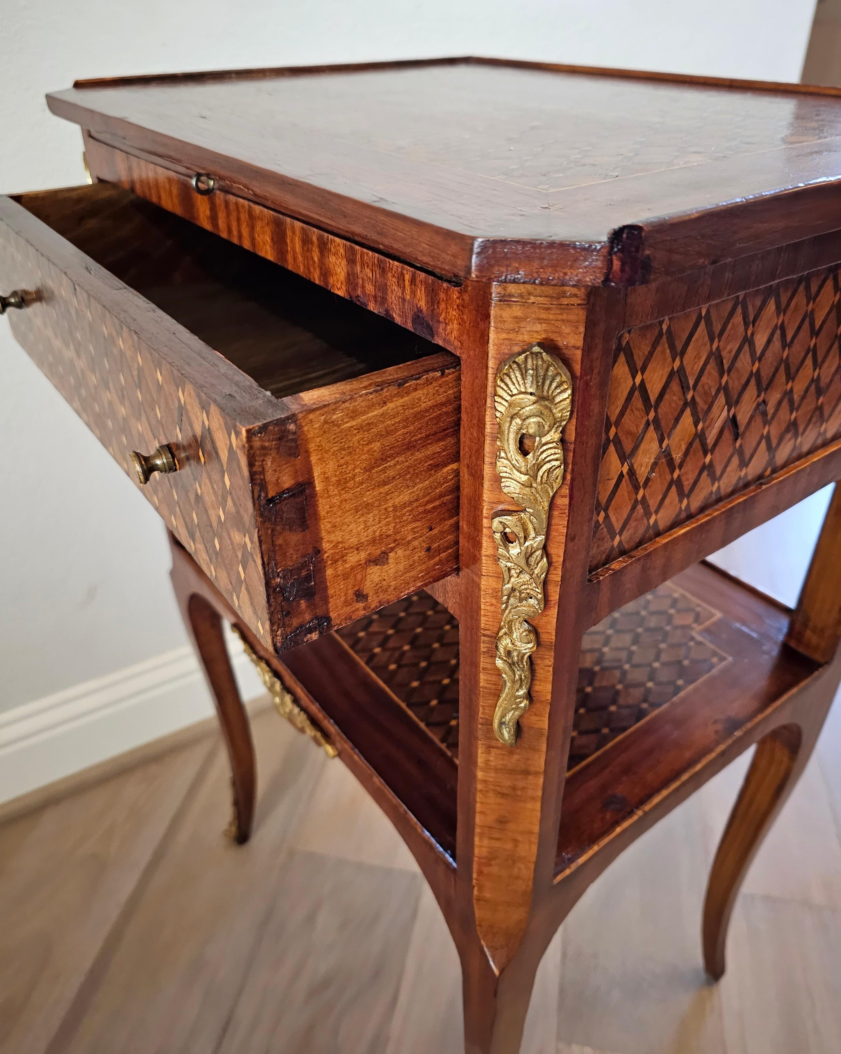 1920s French Transitional Louis XV XVI Style Parquetry Nightstand End Table  For Sale 4