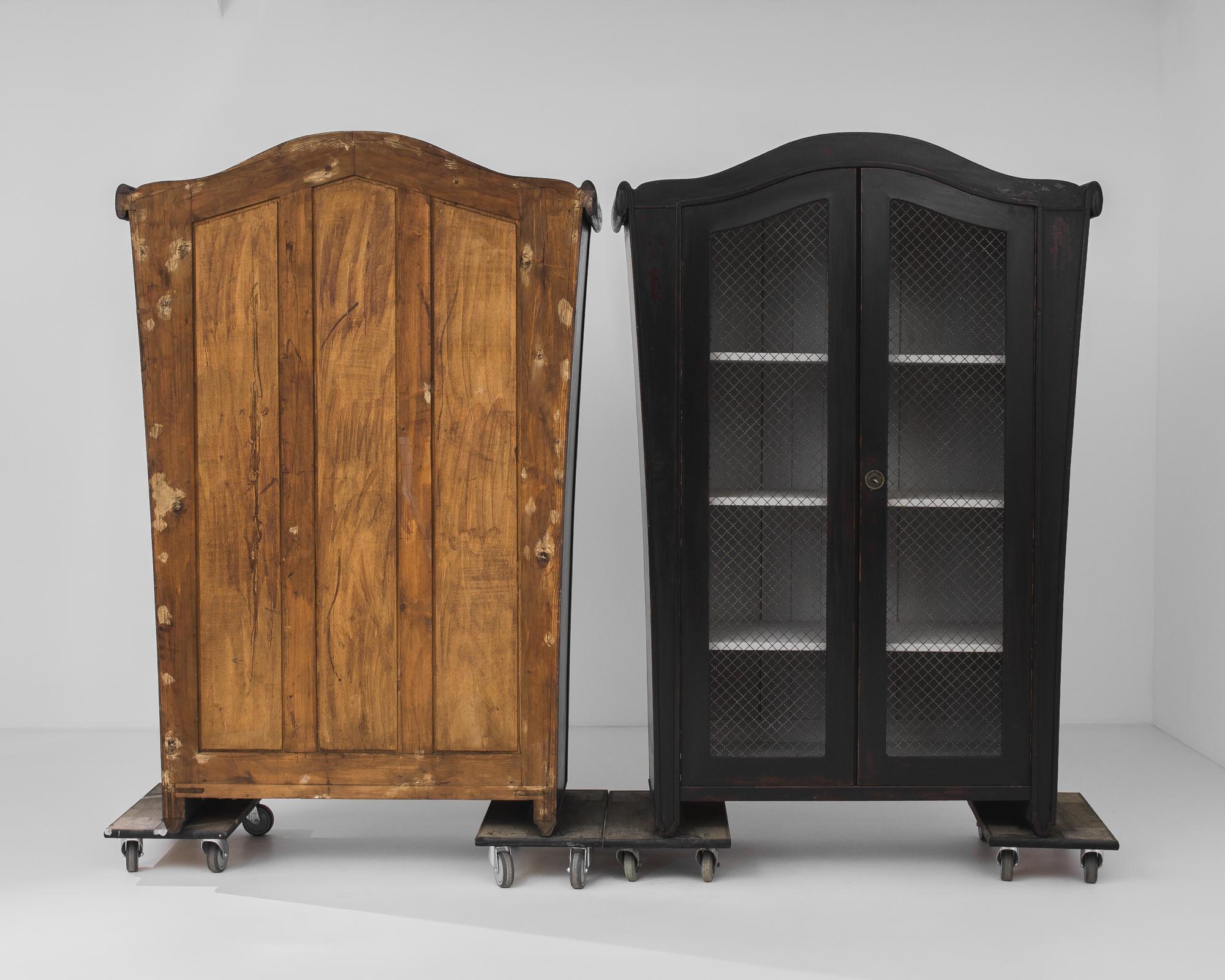 1920s French Wood Black Patinated Cabinets, a Pair In Good Condition In High Point, NC