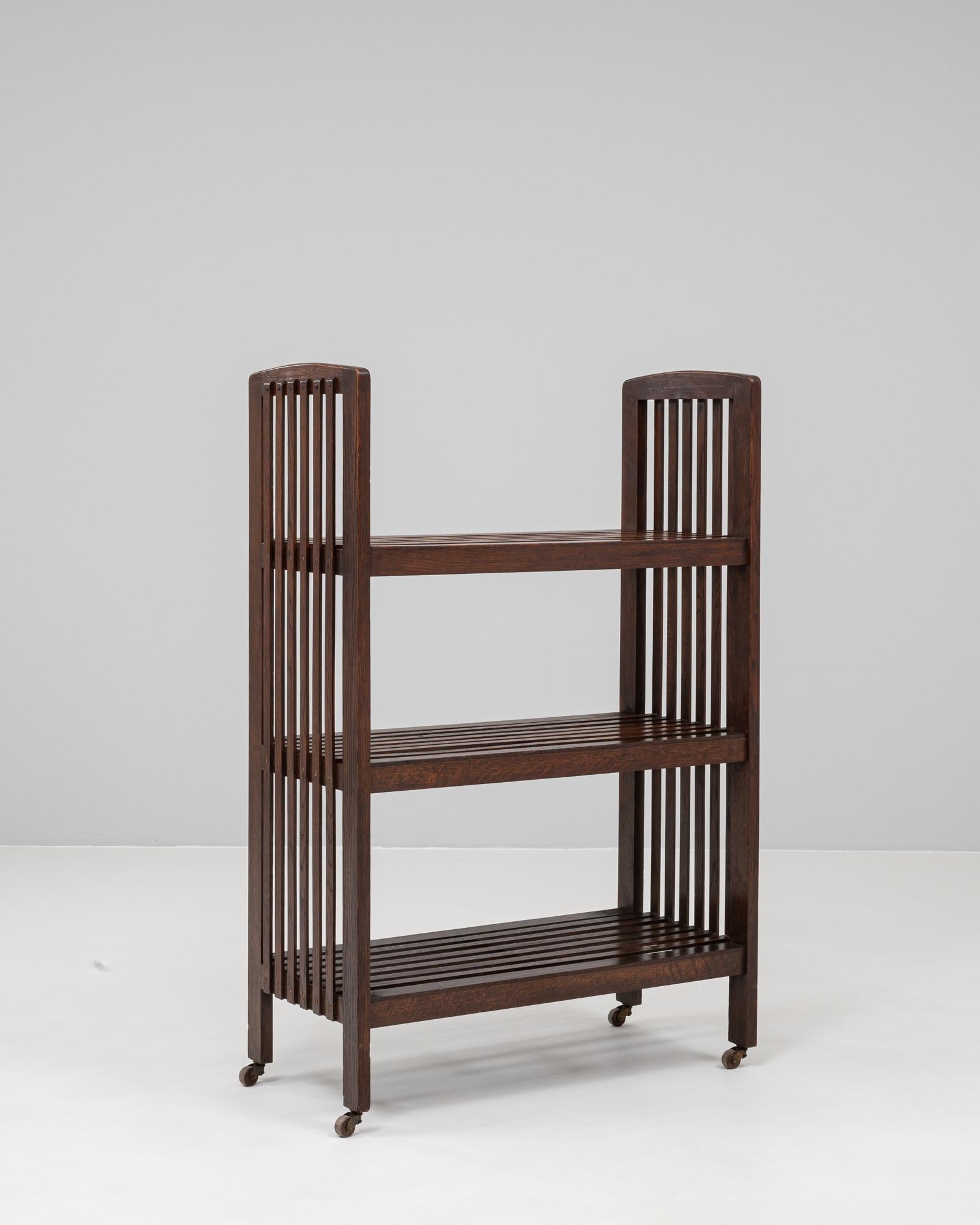 1920s French Wooden Bookcase On Wheels in vendita 1