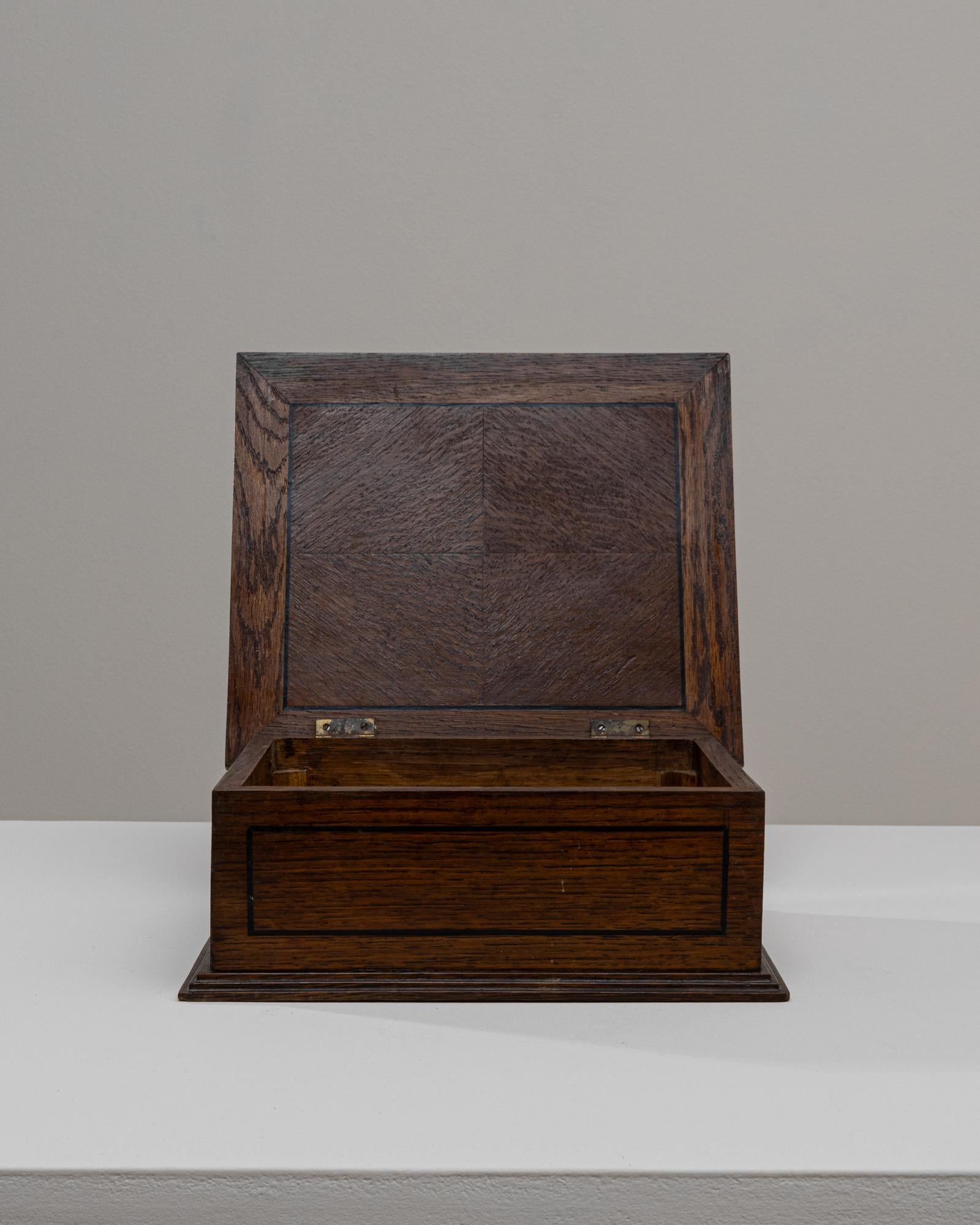 Francese Scatola di legno francese del 1920 in vendita