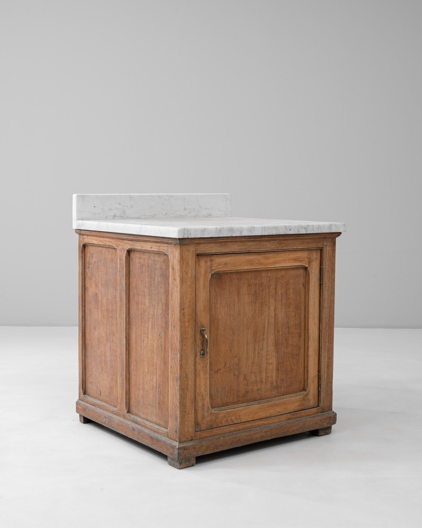 Buffet francese anni '20 in legno con piano in marmo 2