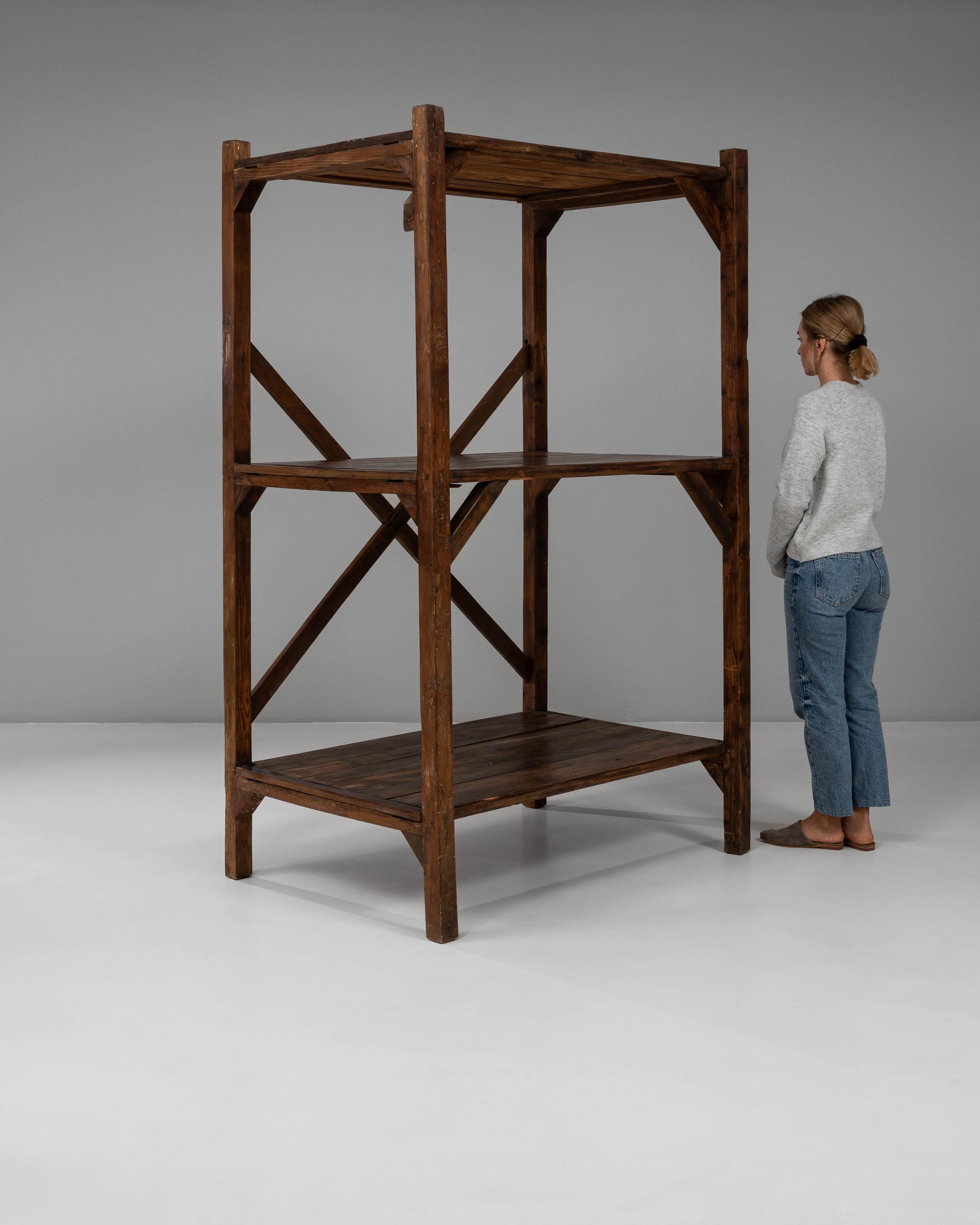 XX secolo Scaffale francese anni '20 con cornice a X in legno in vendita