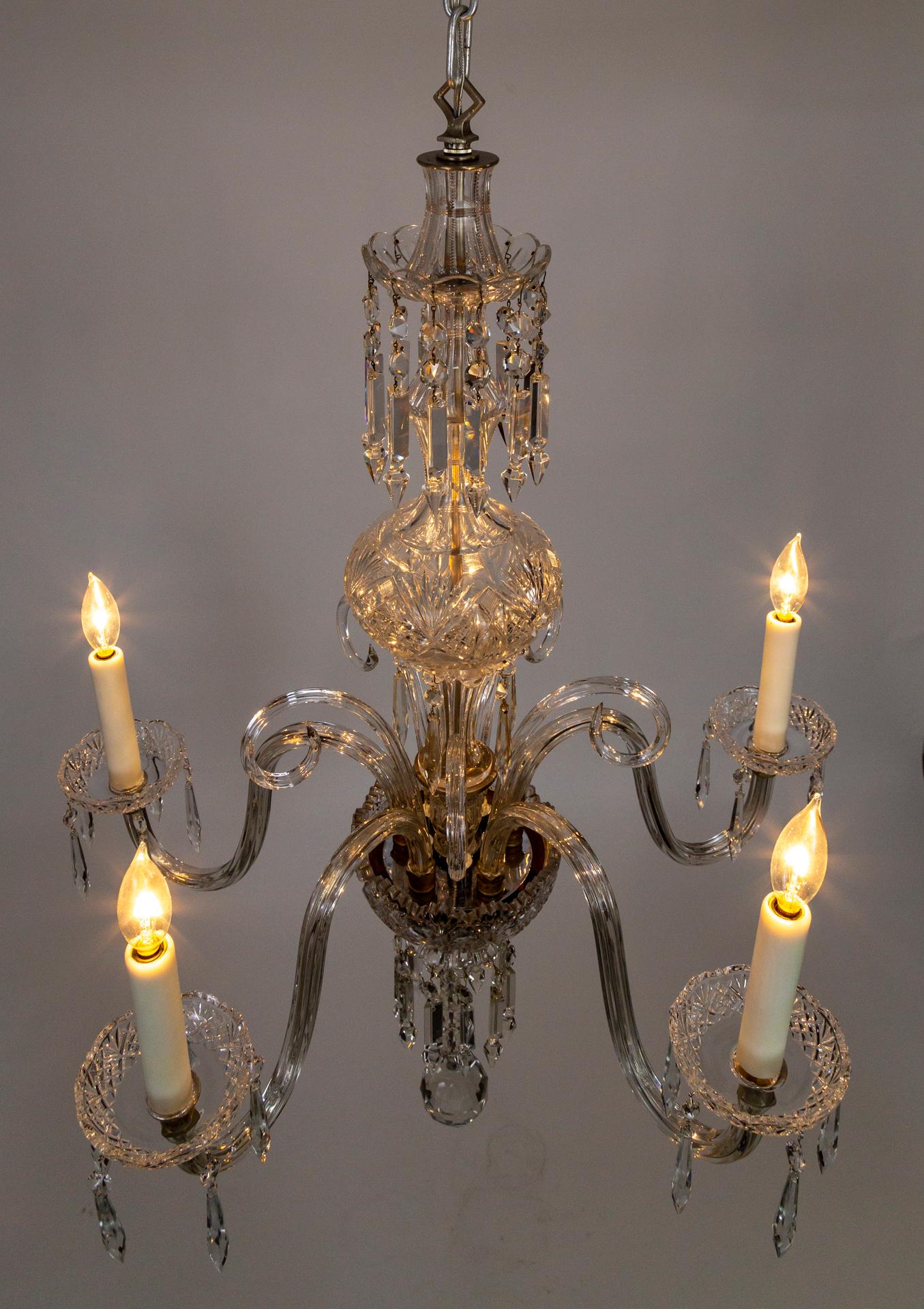 1920s Georgian Style Cut Crystal 5-Light Chandelier For Sale 3