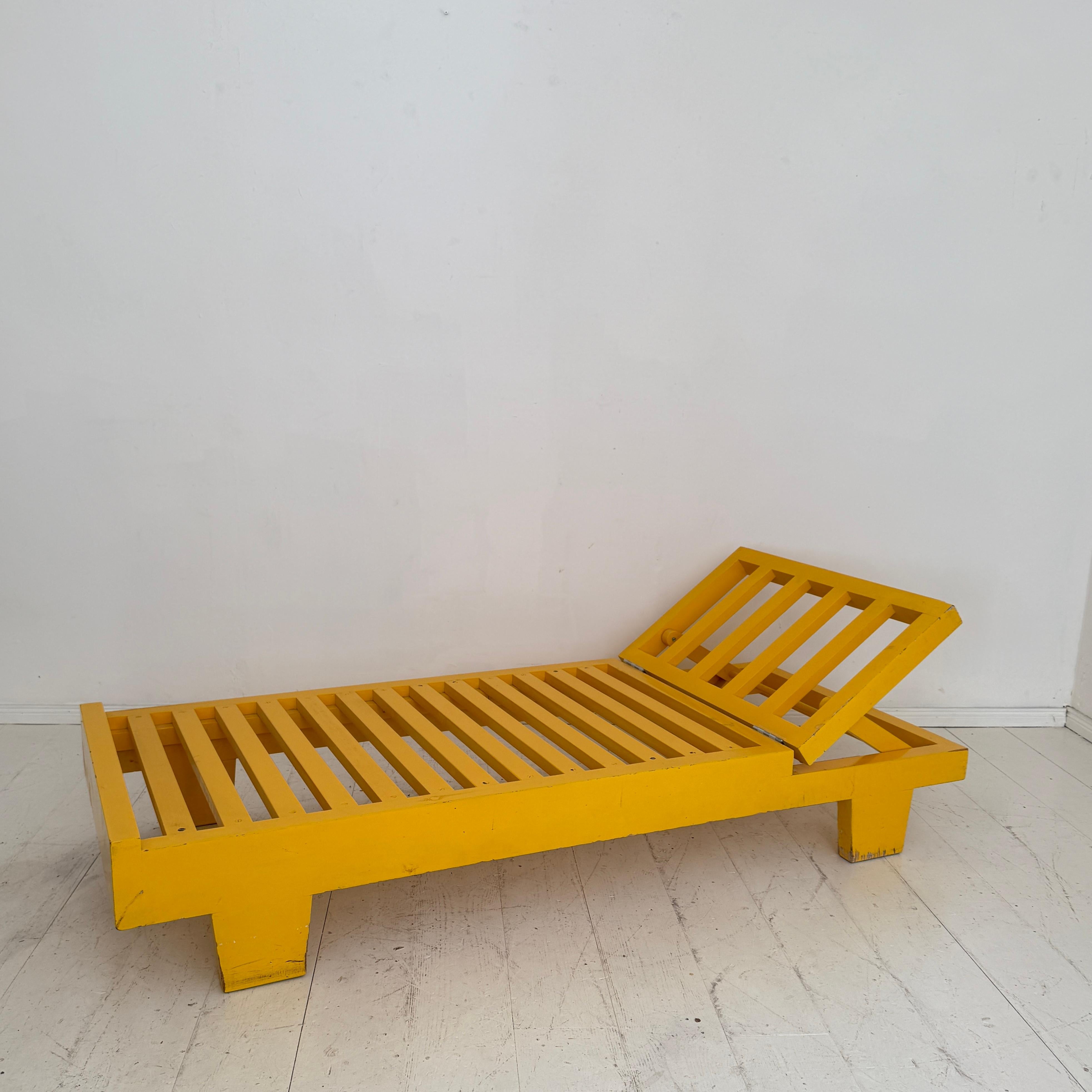 Lit de jour Bauhaus allemand des années 1920 en jaune avec coussin et traversin retapissés en vente 7