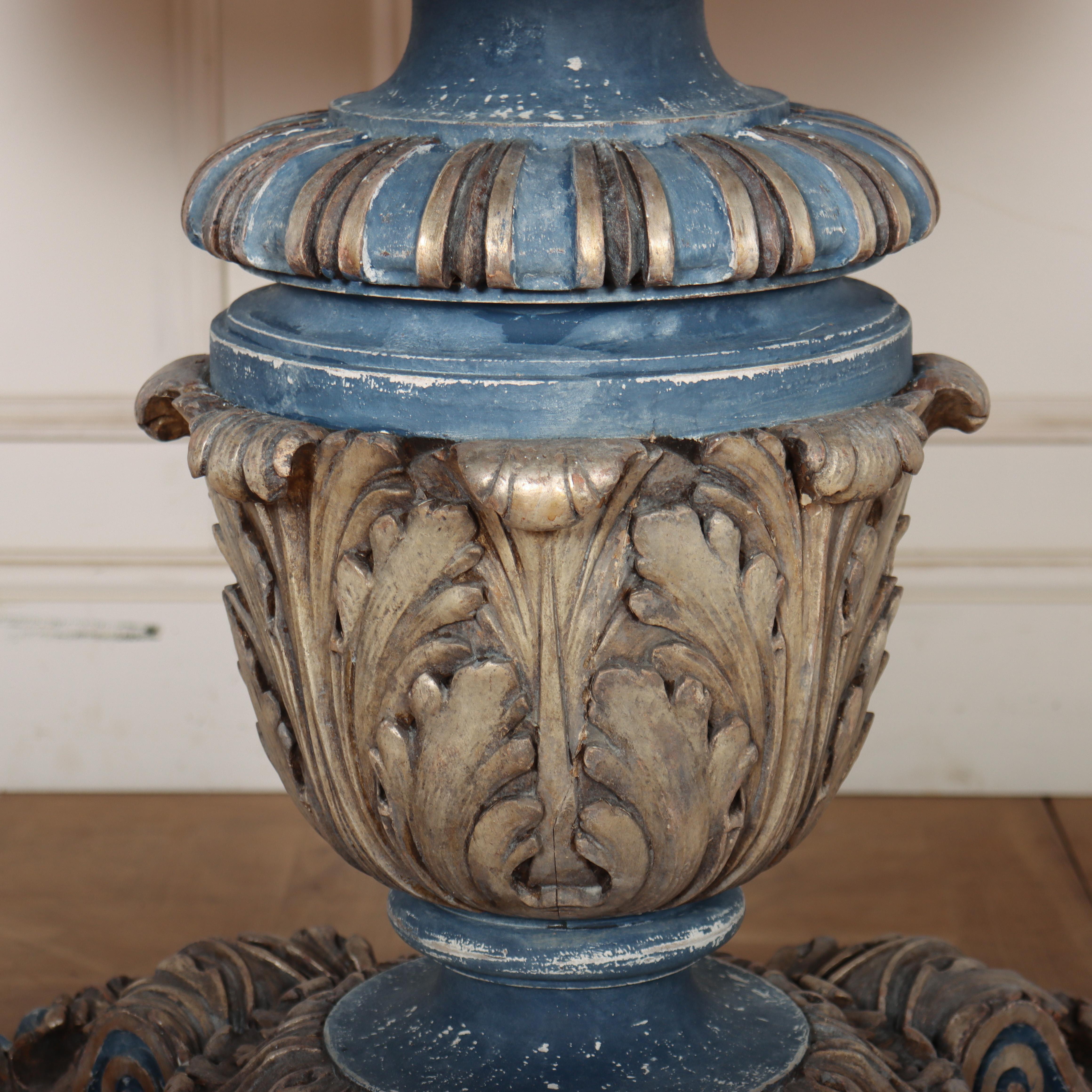 1920er Jahre Deutscher bemalter Mitteltisch (Buchenholz) im Angebot