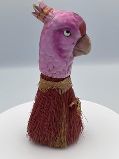 Brosse de toilette en porcelaine allemande des années 1920 avec perroquet