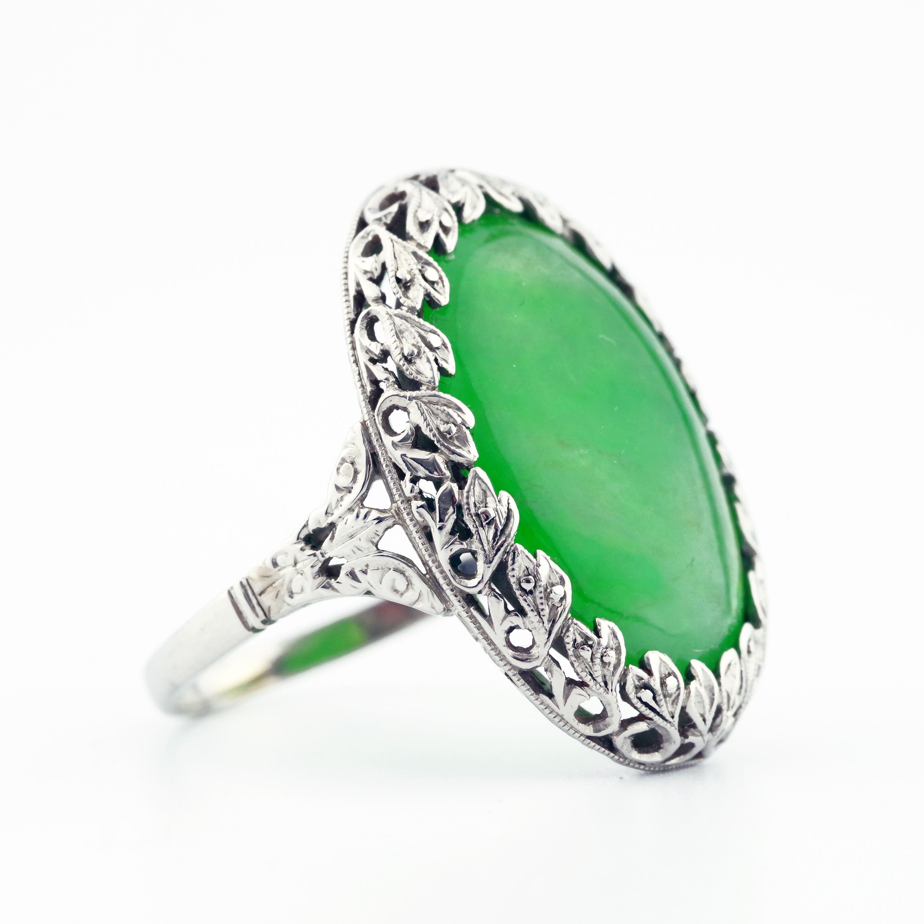 Art Deco 1920s GIA Certified Untreated Water Jadeite Jade Ring in Platinum