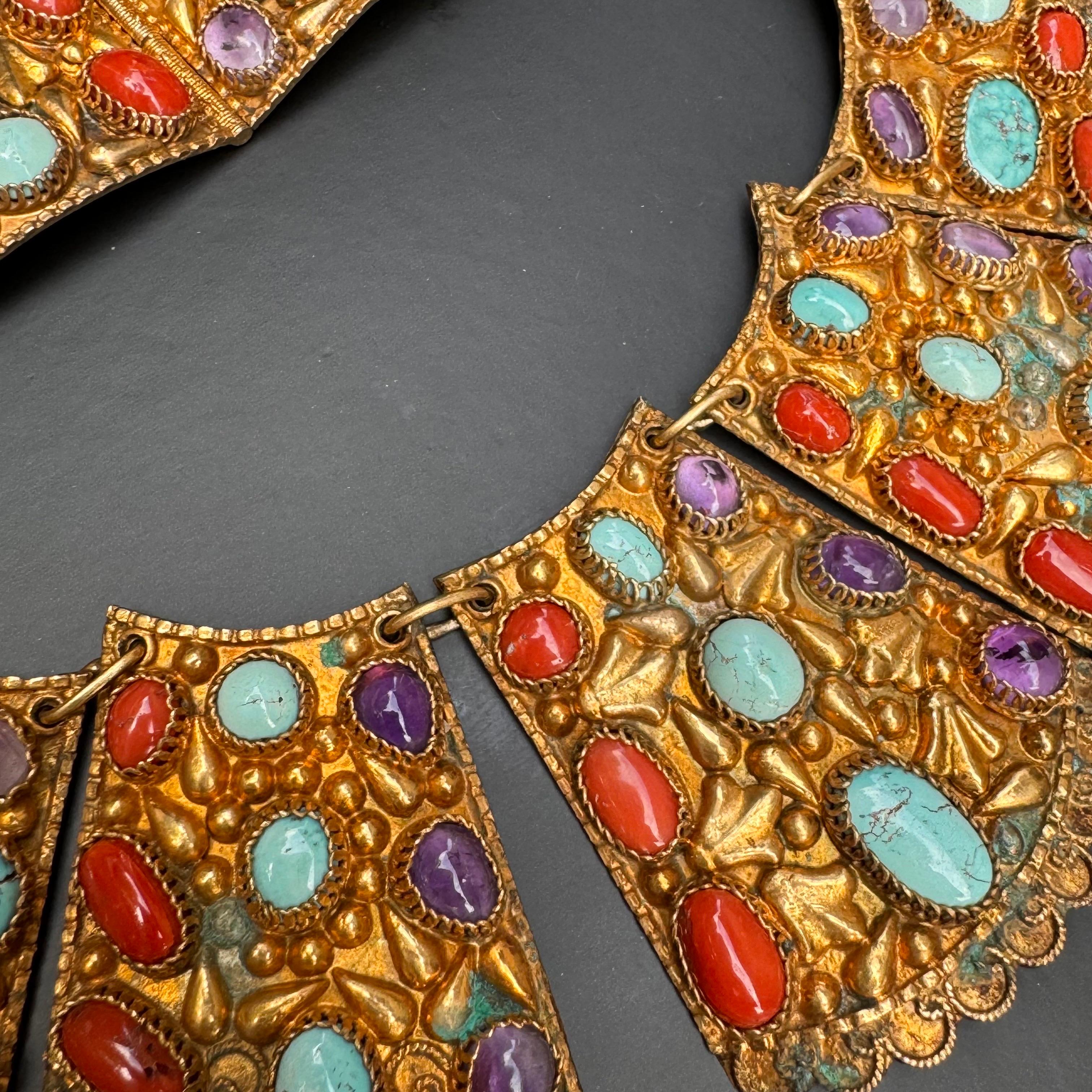 Women's or Men's 1920s Gold Gilt silver Gemstones bib necklace Bracelet Original box For Sale