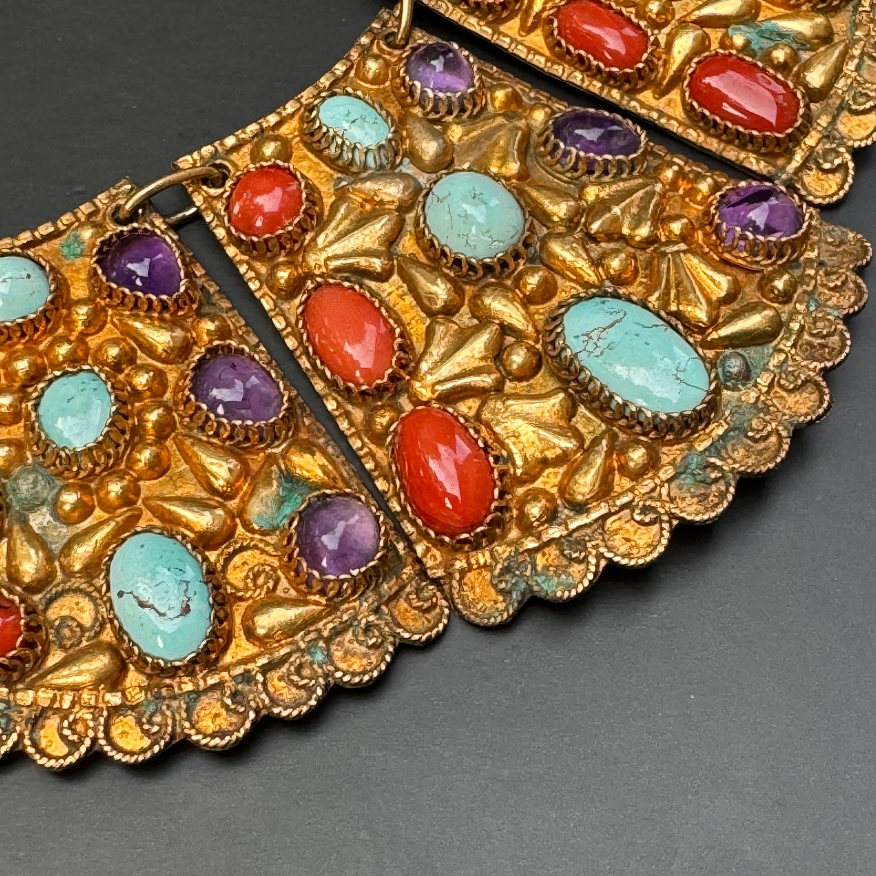 1920s Gold Gilt silver Gemstones bib necklace Bracelet Original box For Sale 1