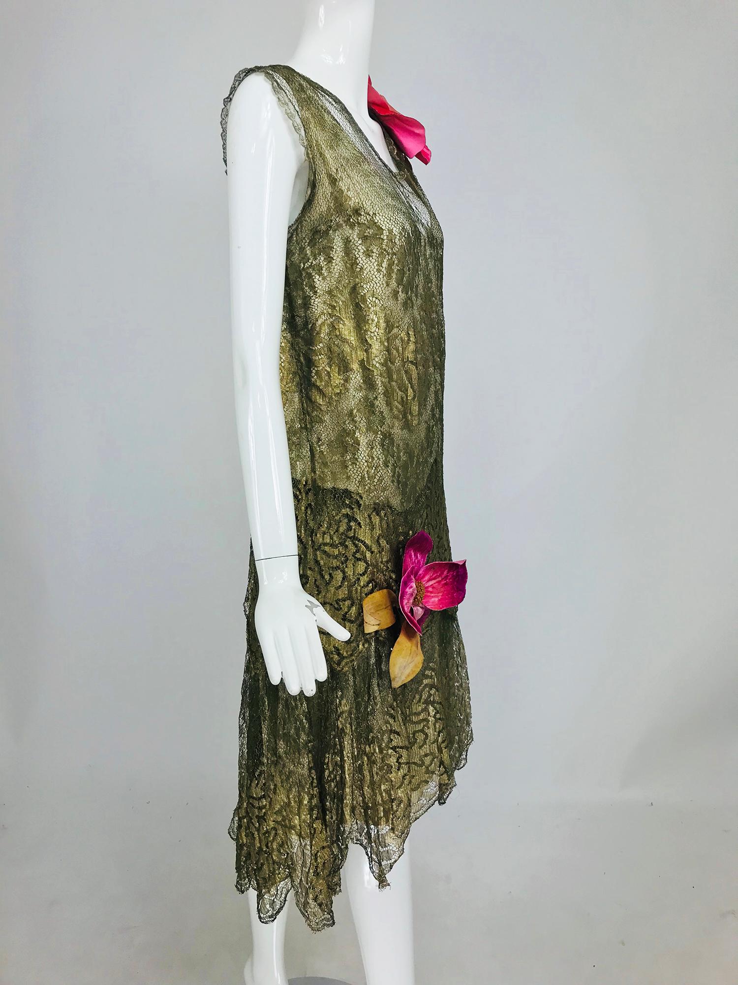 1920s Gold Metallic Lace Flapper Dress Vintage 4