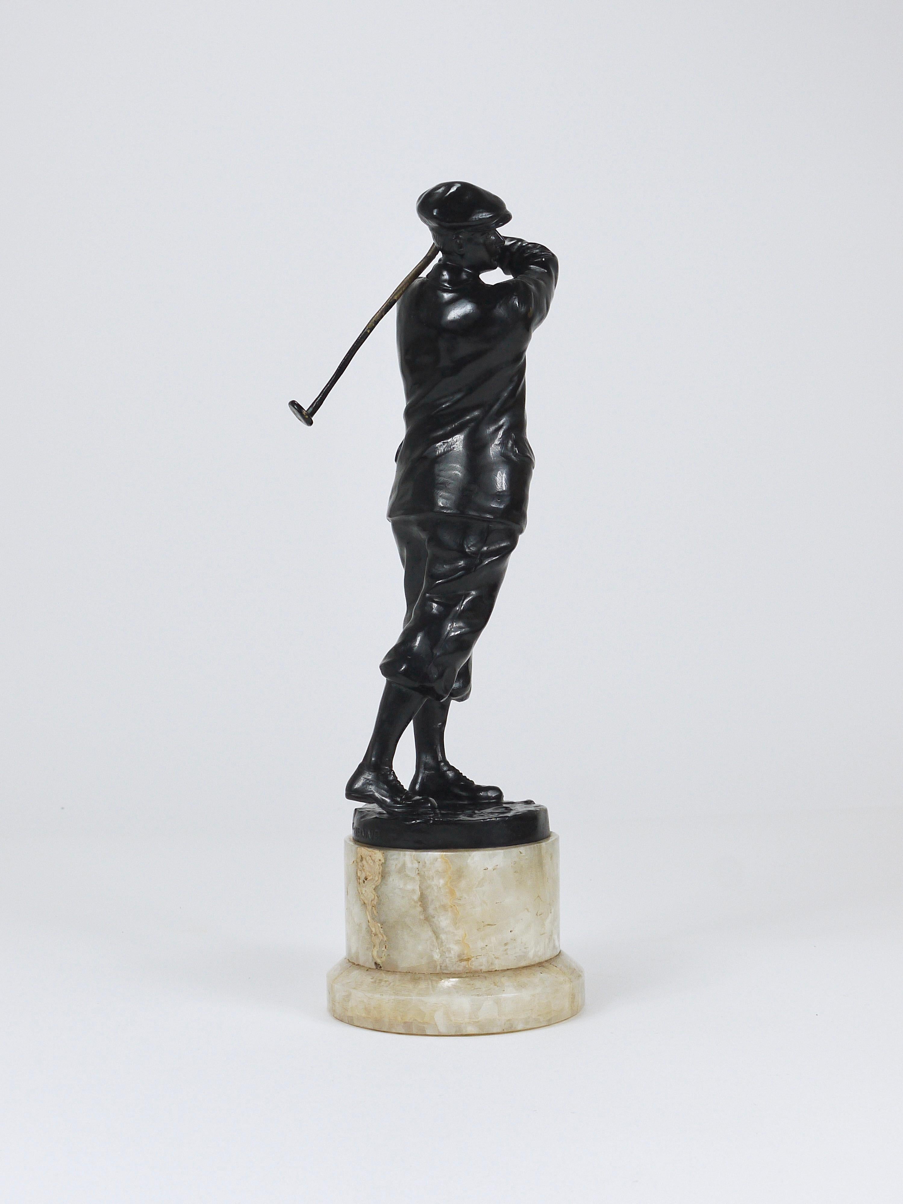 Joueur de golf des années 1920 Harry Vardon  Statue en bronze, Richard Thuss, Argentor Vienna en vente 11
