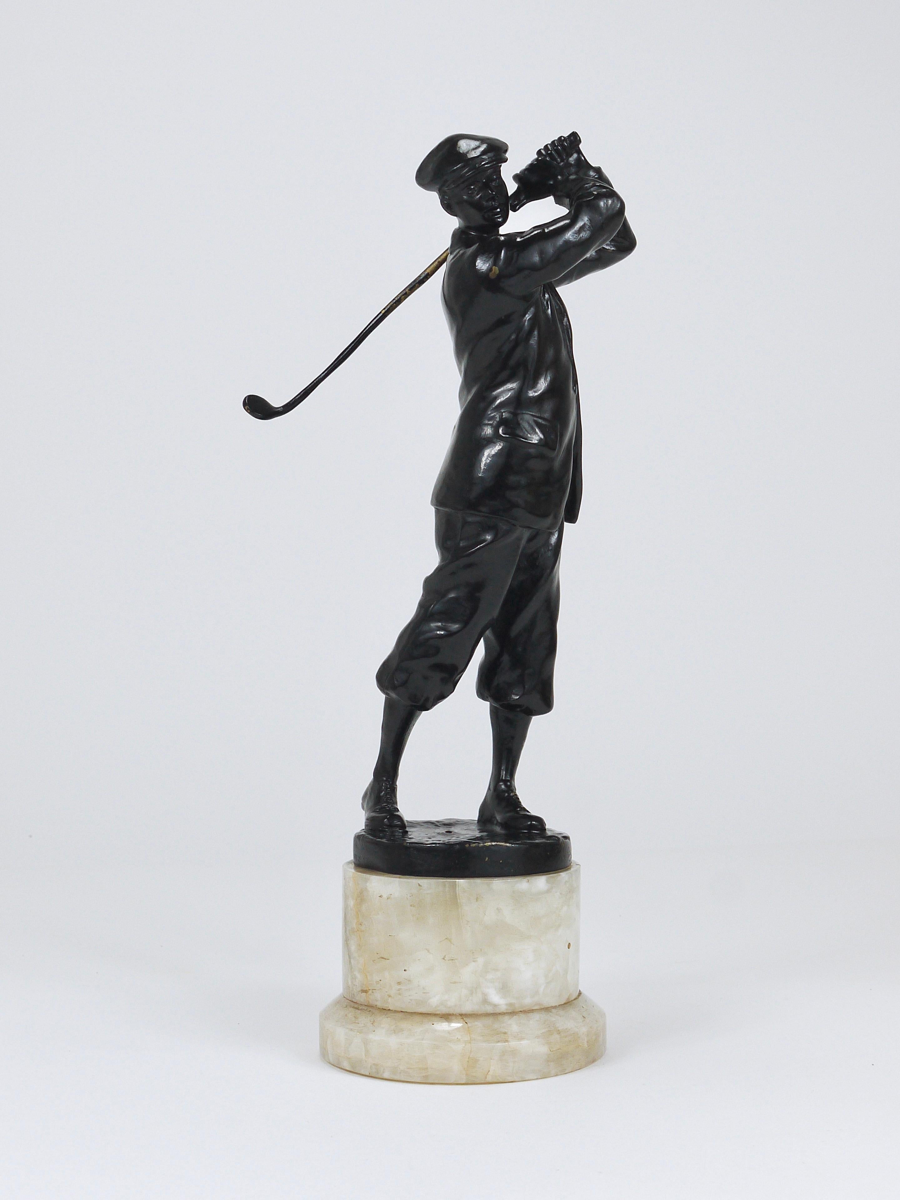 Art nouveau Joueur de golf des années 1920 Harry Vardon  Statue en bronze, Richard Thuss, Argentor Vienna en vente