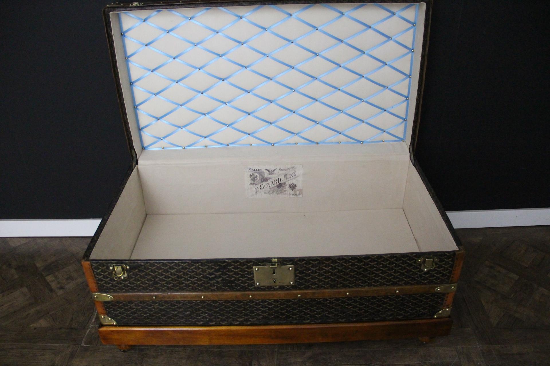 Coffre de cabine Goyard des années 1920, coffre de cabine 100 cm en toile à chevrons en vente 10