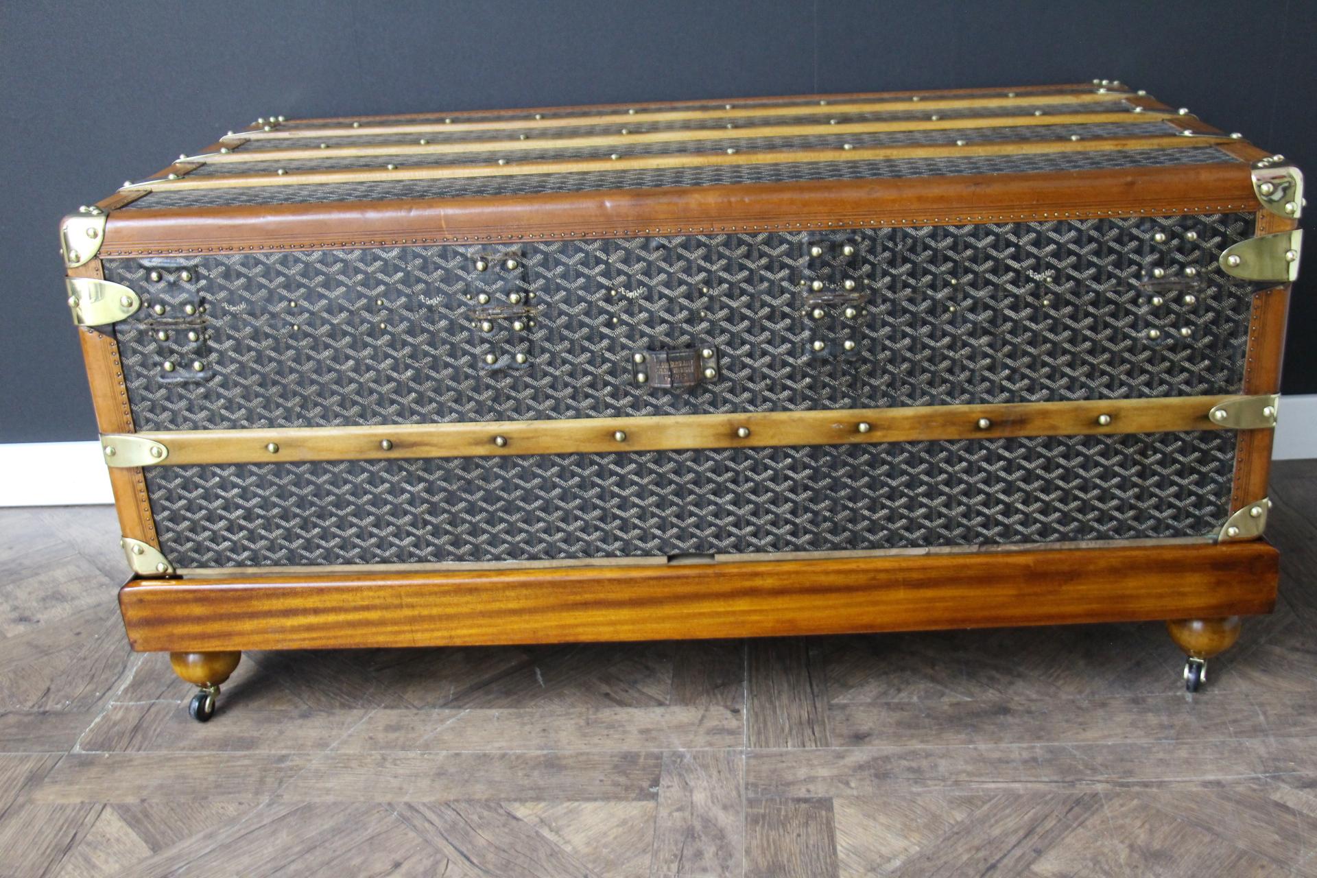 1920s Goyard Cabin Trunk, 100 cm Goyard Trunk in Chevrons Canvas 3