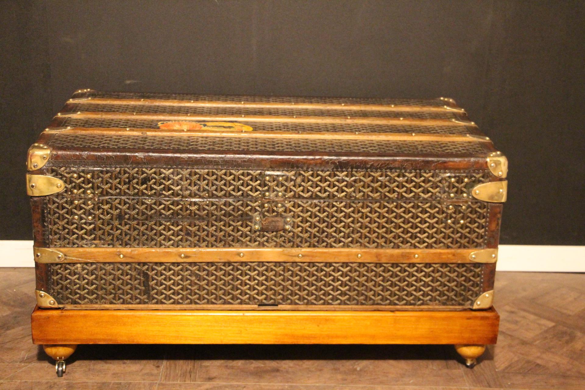 1920s Goyard Cabin Trunk, Goyard Trunk in Chevrons Canvas 4