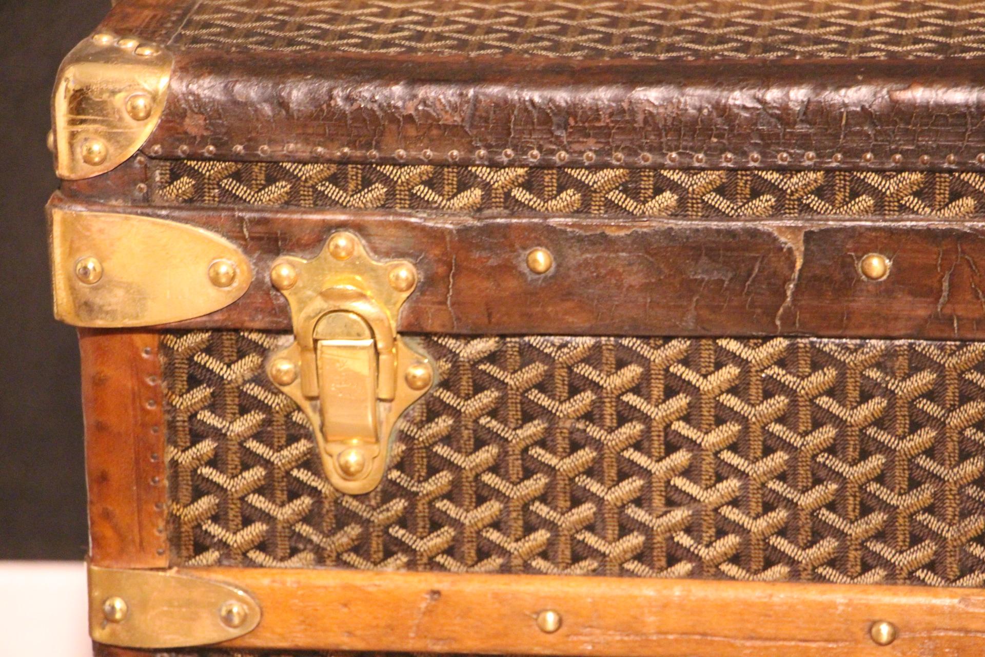 French 1920s Goyard Cabin Trunk, Goyard Trunk in Chevrons Canvas