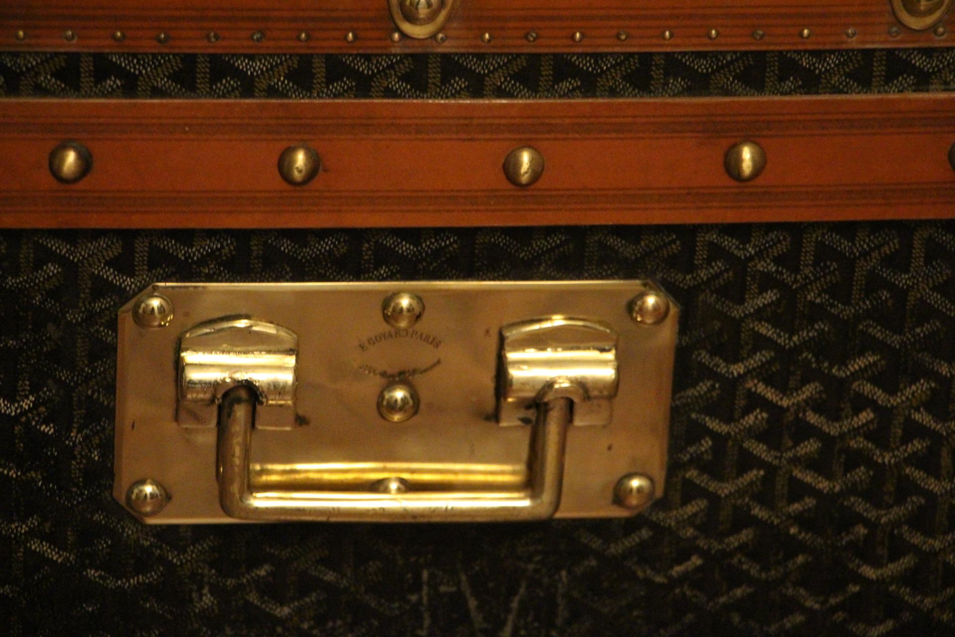 1920s Goyard Cabin Trunk, Goyard Trunk in Chevrons Canvas 5