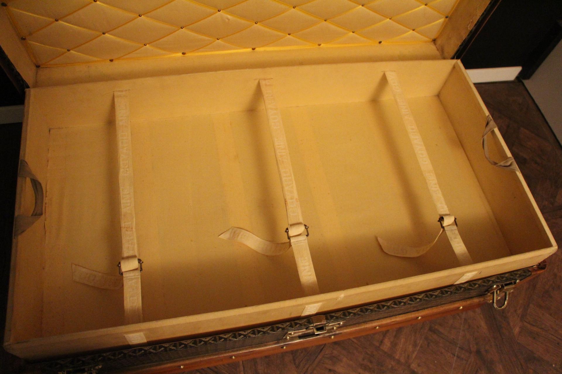 1920s Goyard Cabin Trunk, Goyard Trunk in Chevrons Canvas 9