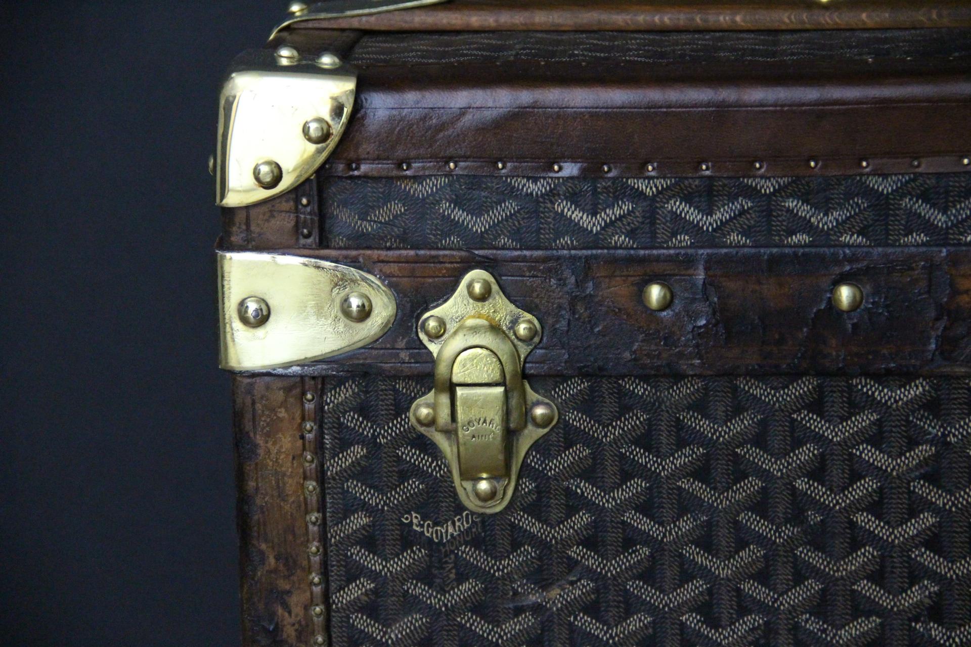 1920s Goyard Hat Trunk, Goyard Trunk, Goyard Steamer Trunk In Good Condition For Sale In Saint-Ouen, FR