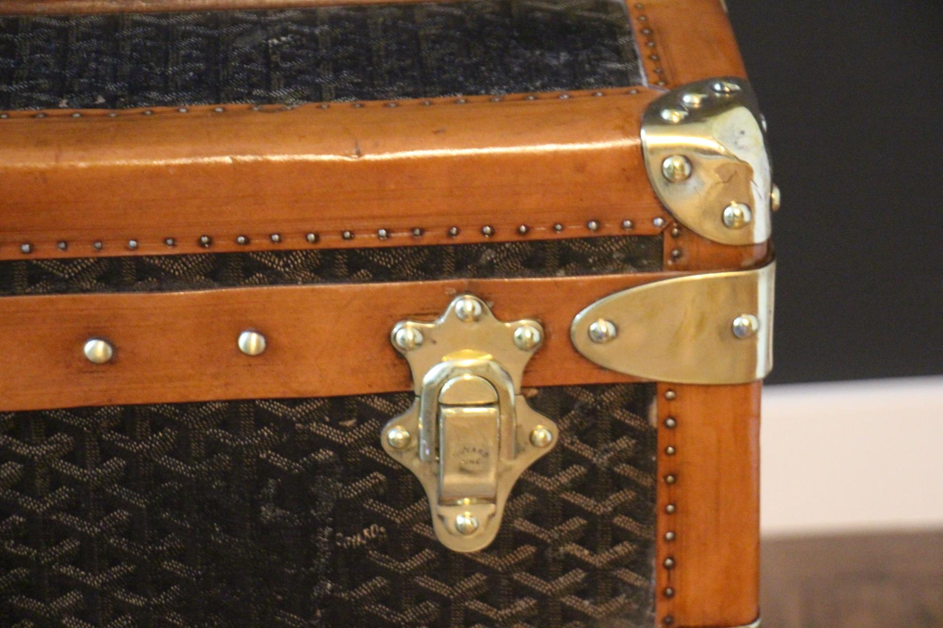 1920s Goyard Trunk, 100 cm Goyard Steamer Trunk, Goyard Courrier Trunk In Good Condition For Sale In Saint-Ouen, FR