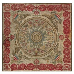 1920s Gray Classic Medallion Antique American Hooked Cotton Rug Square Carpet