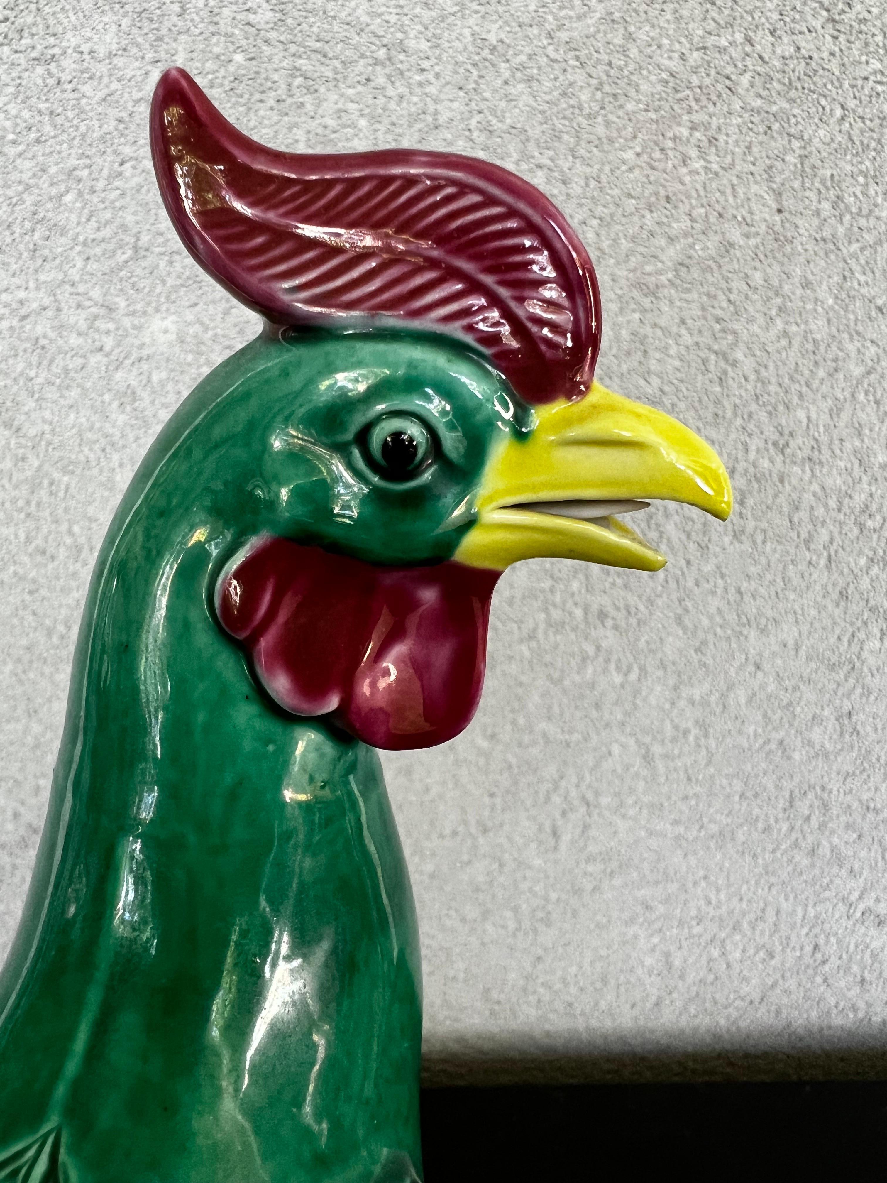 1920’s Green Japanese Porcelain Parrot  In Good Condition For Sale In Fort Washington, MD