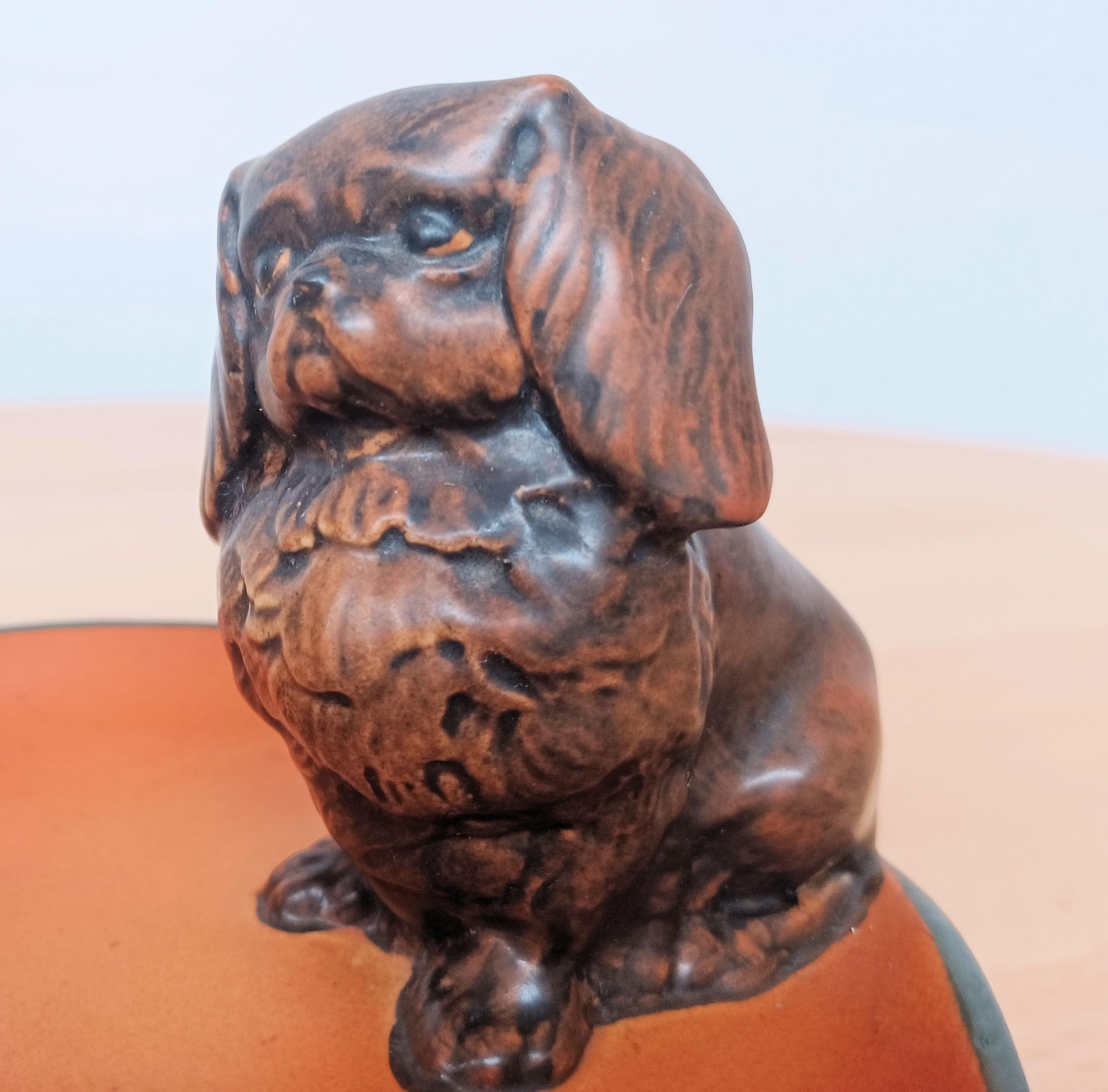 Chien pékinois Art Nouveau danois des années 1920 fabriqué à la main  Cendrier / Bol en vente 2