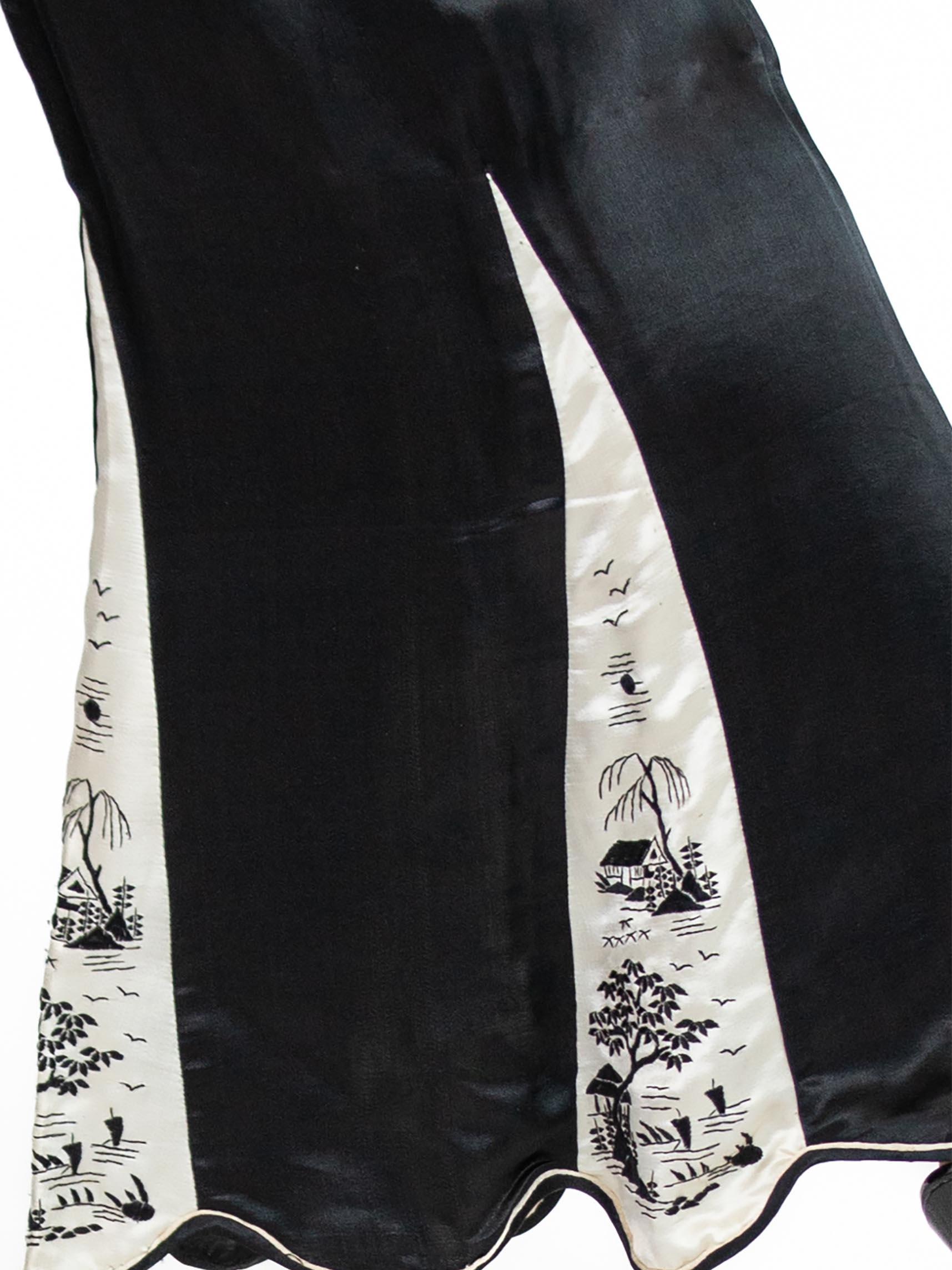 1920S Hand Embroidered Silk Satin Lounge Pajamas For Sale 3