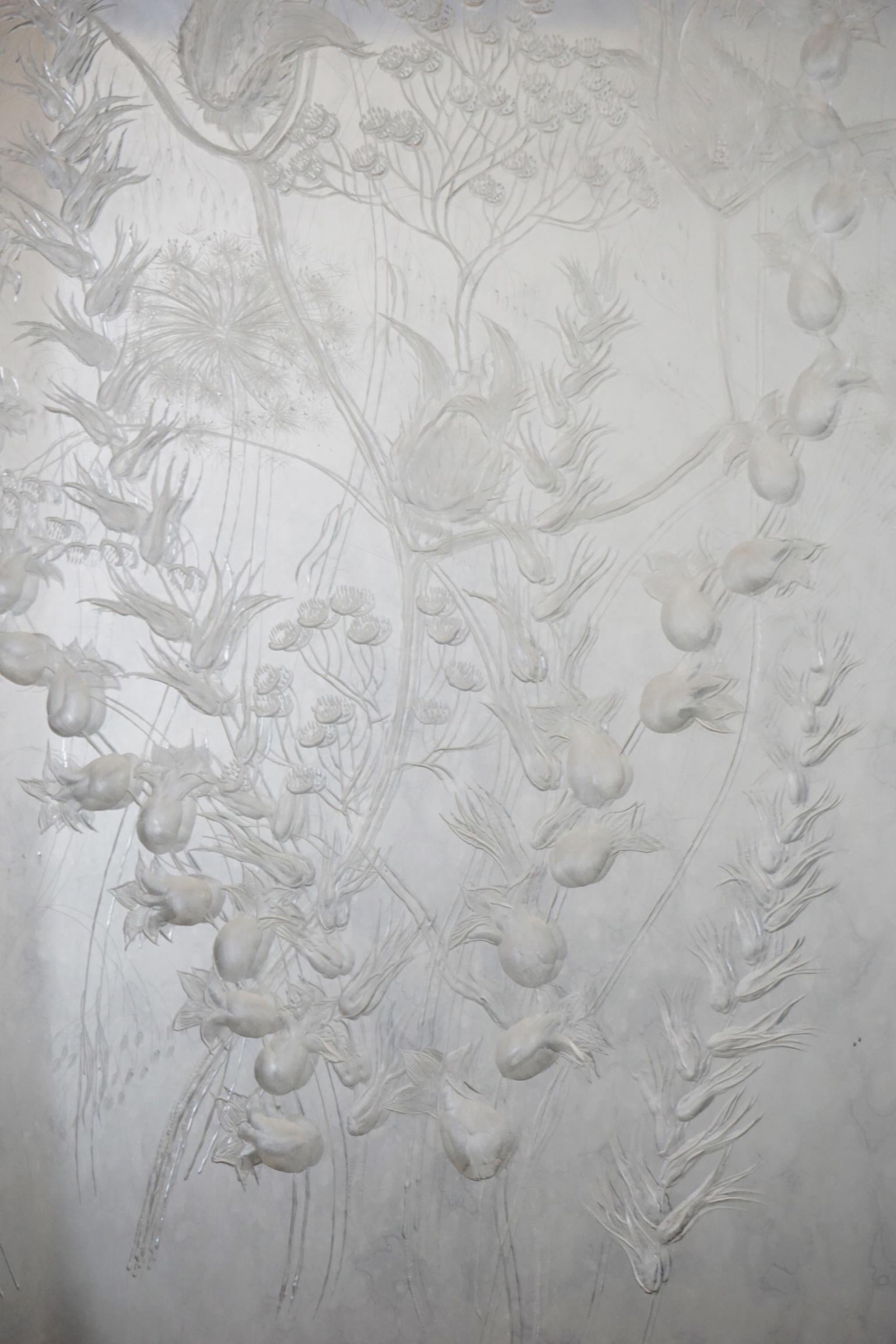 1920's Hand-Etched Lucite Botanical Panel For Sale 2