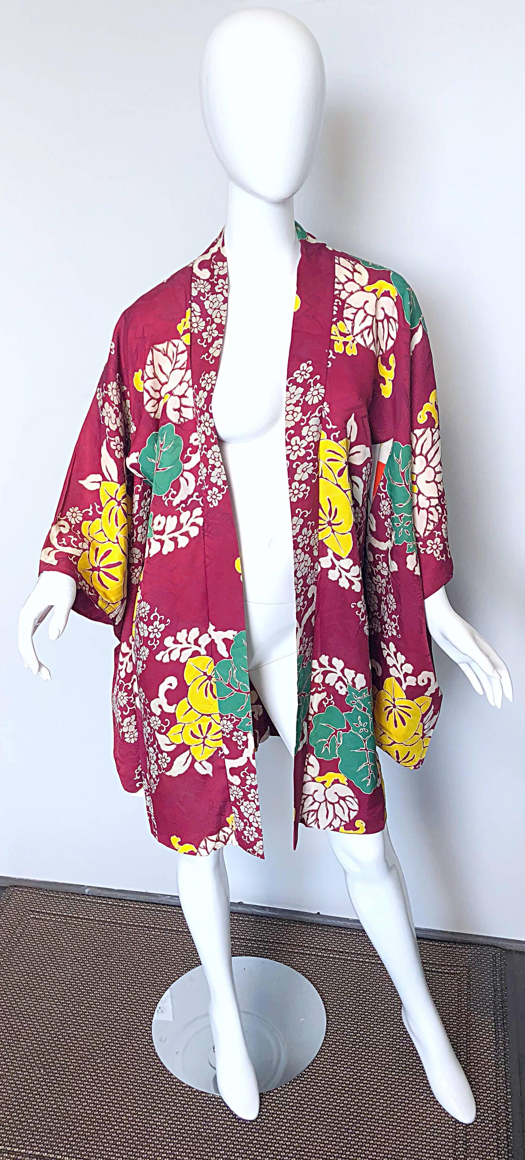 Women's 1920s Hand Sewn Silk Damask Vintage 20s Maroon Pink Haori Kimono Jacket  For Sale