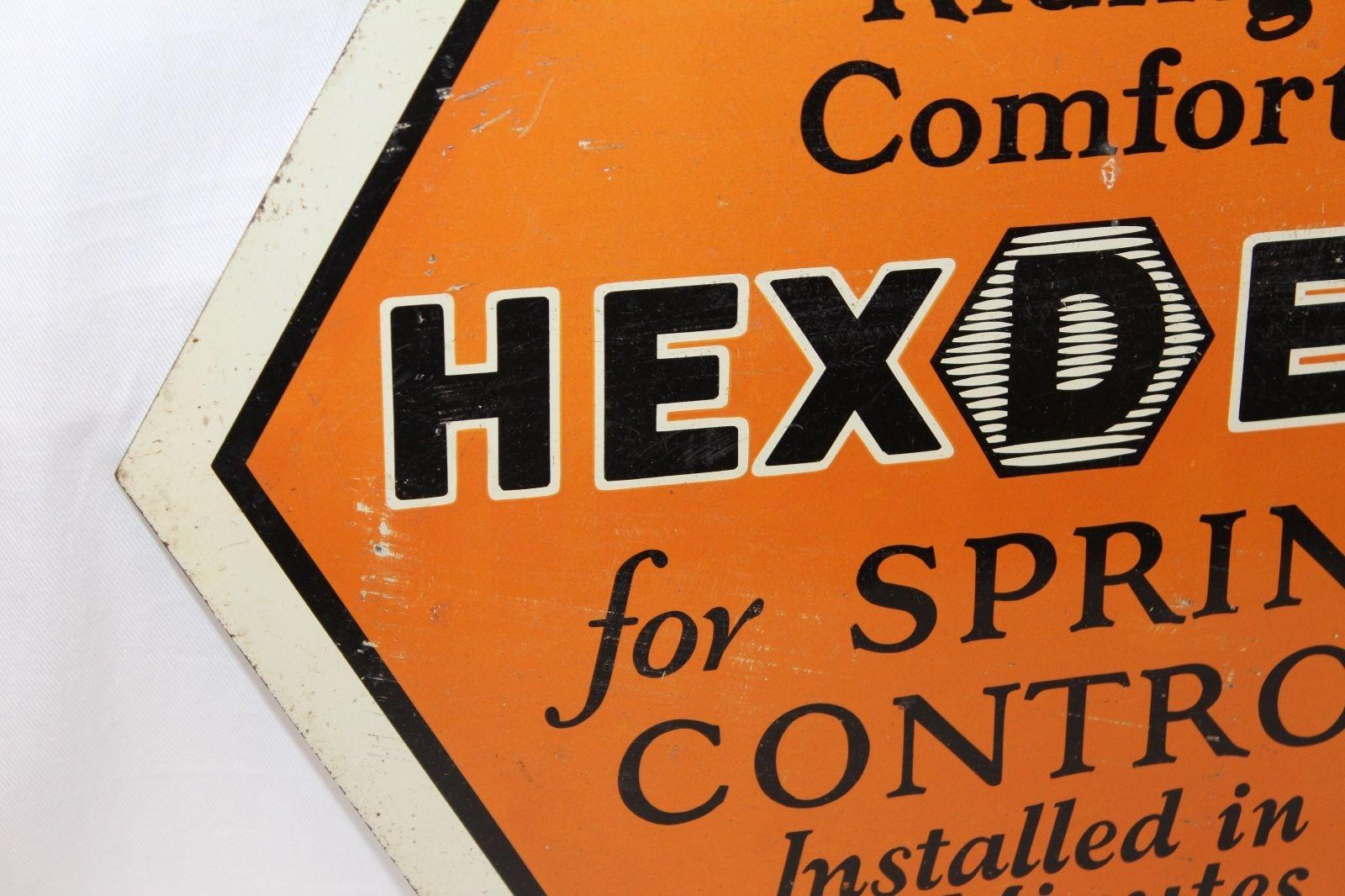 1920s HEXDEES Spring Control Vintage Double-Sided Tin Flange Sign In Fair Condition For Sale In Orange, CA