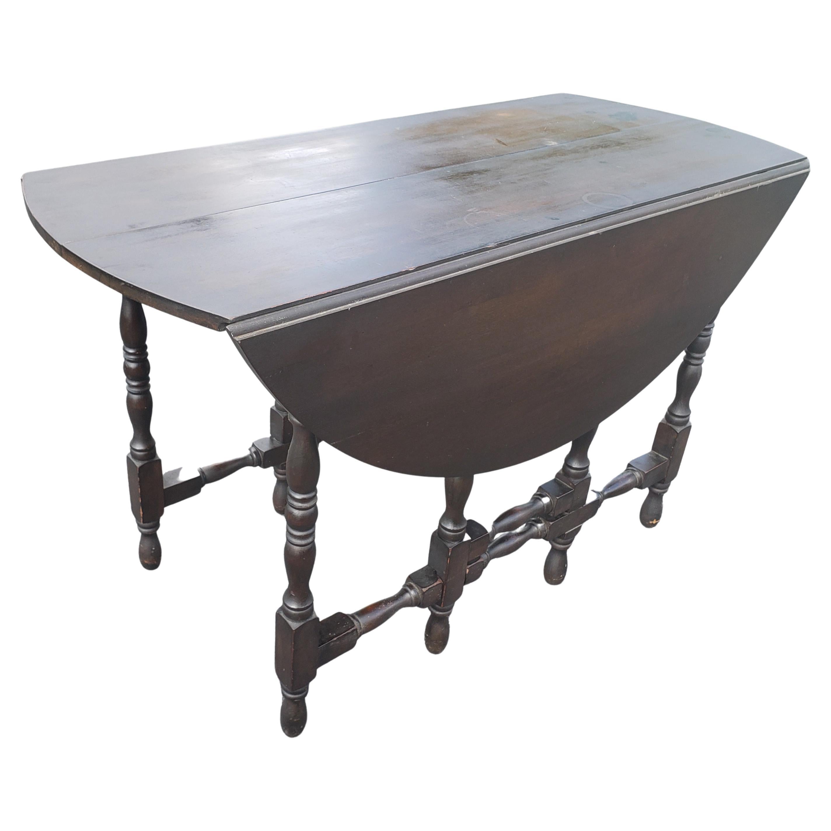 Edwardian 1920s Imperial Gateleg Dining Table