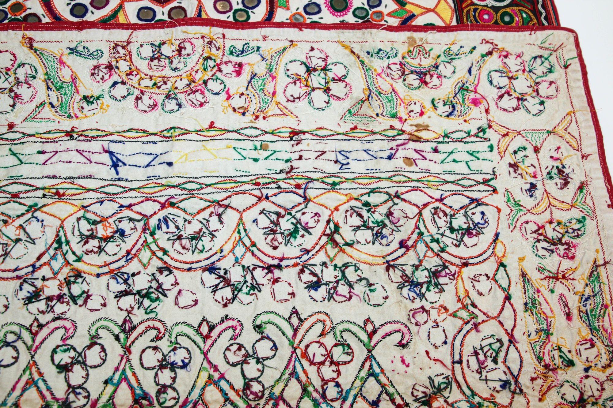 1920's Indian Gujarati Rabari Kutch Silk Embroidered Ethnic Textile with Mirror In Good Condition For Sale In North Hollywood, CA