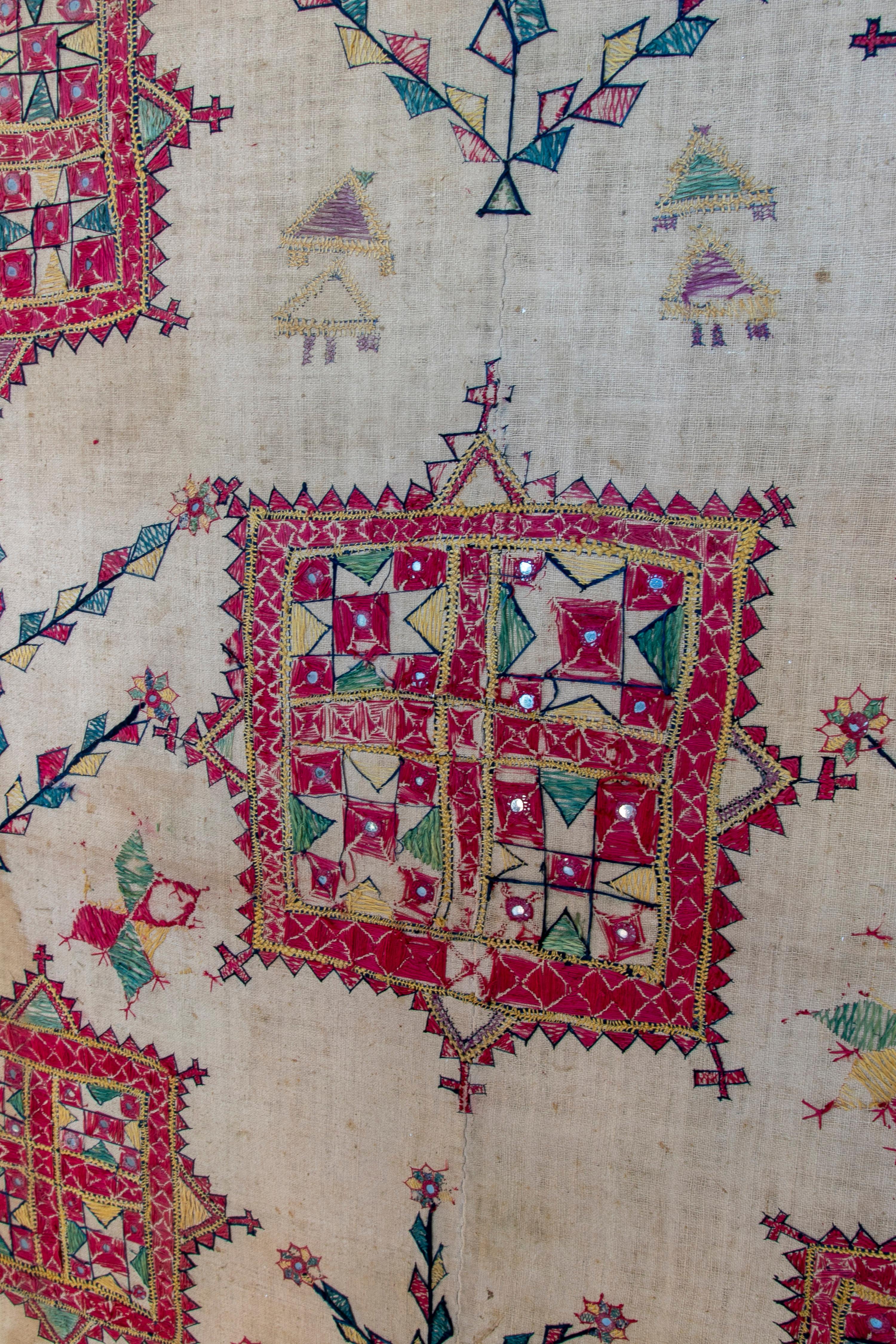1920s Indian Hand Embroidered Silk Tapestry w/ Geometric Pattern & Wooden Frame For Sale 8