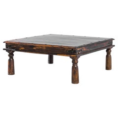 Table basse indienne en bois des années 1920