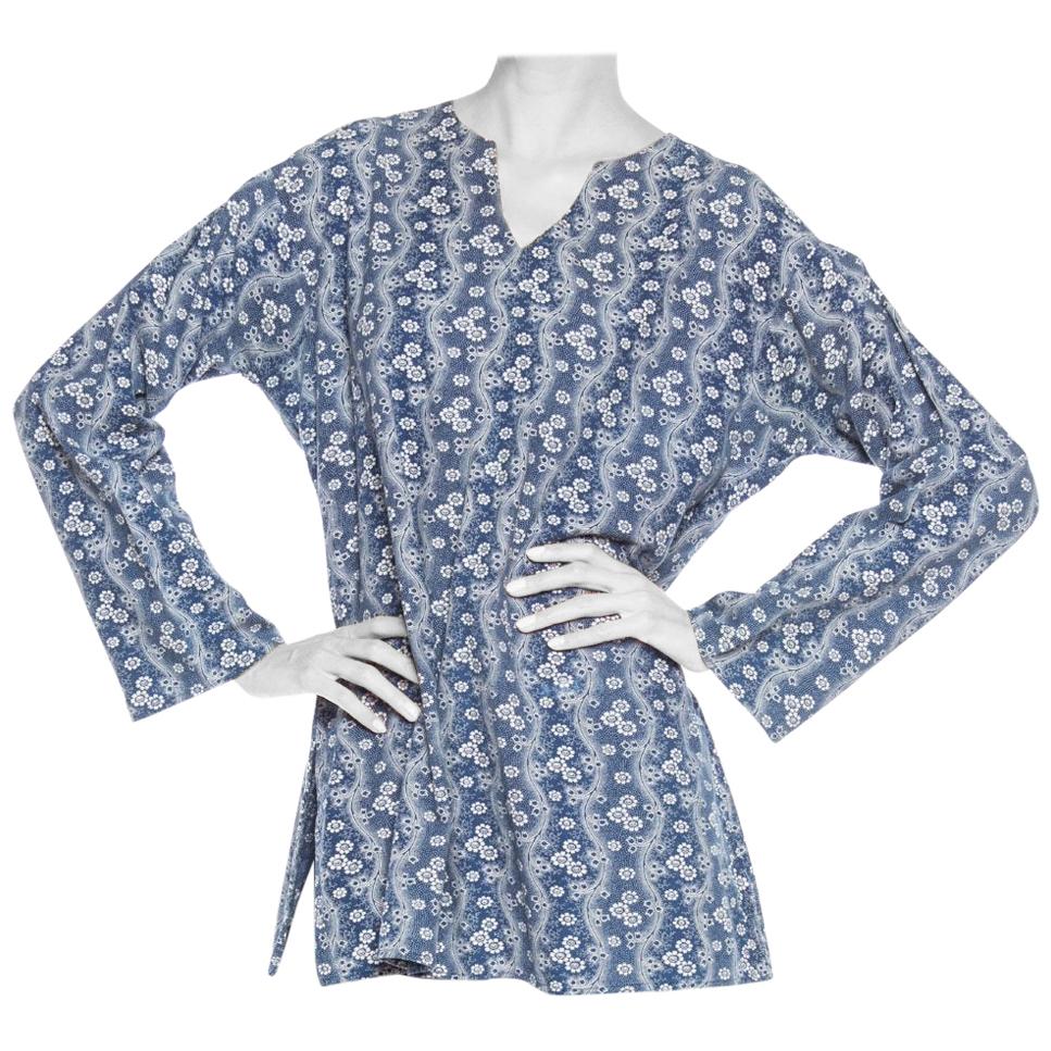 1920S Indigo Blue & White Organic Cotton Floral Print Tunic Top For Sale
