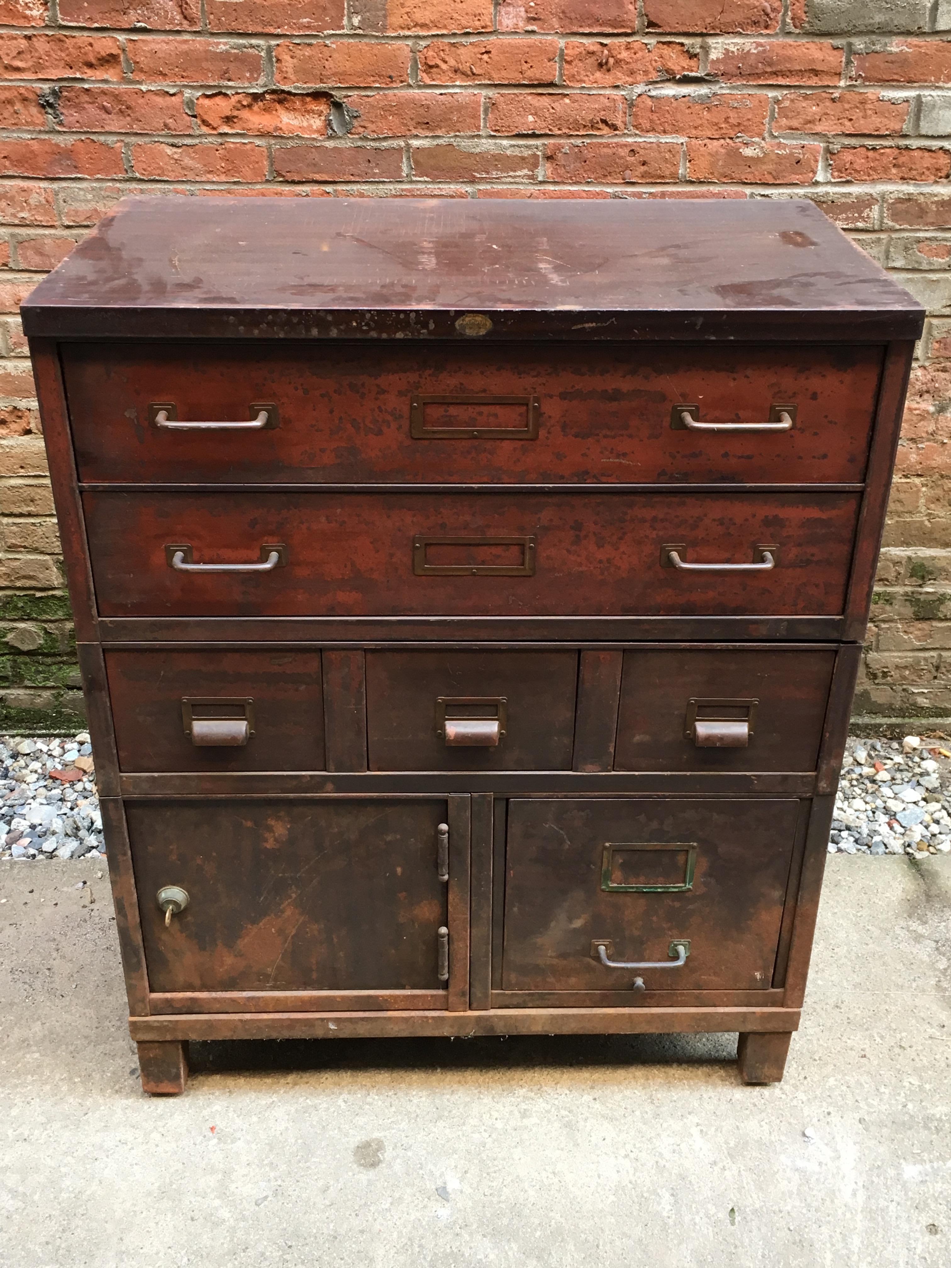 1920s Industrial Art Metal Modular Utility Cabinet In Distressed Condition In Garnerville, NY