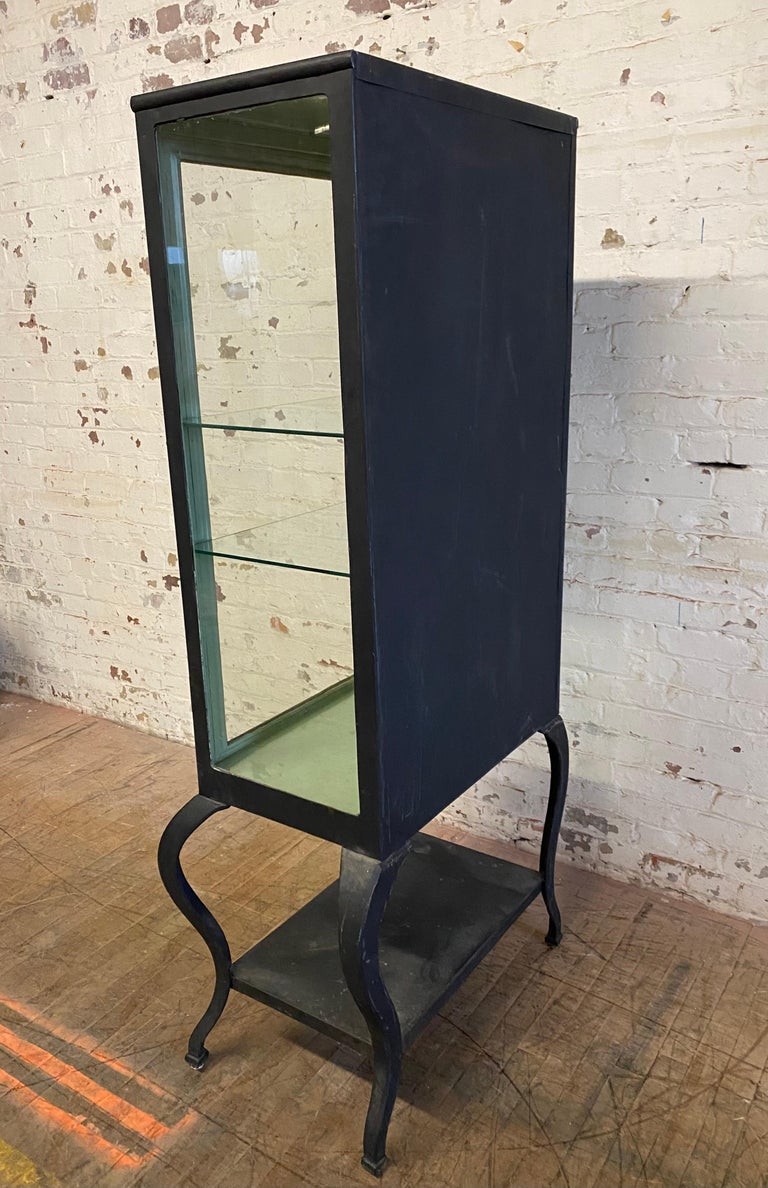 Early 20th Century 1920s Industrial Steel & Glass Medical, Dr's Cabinet / Vitrine, Storage For Sale