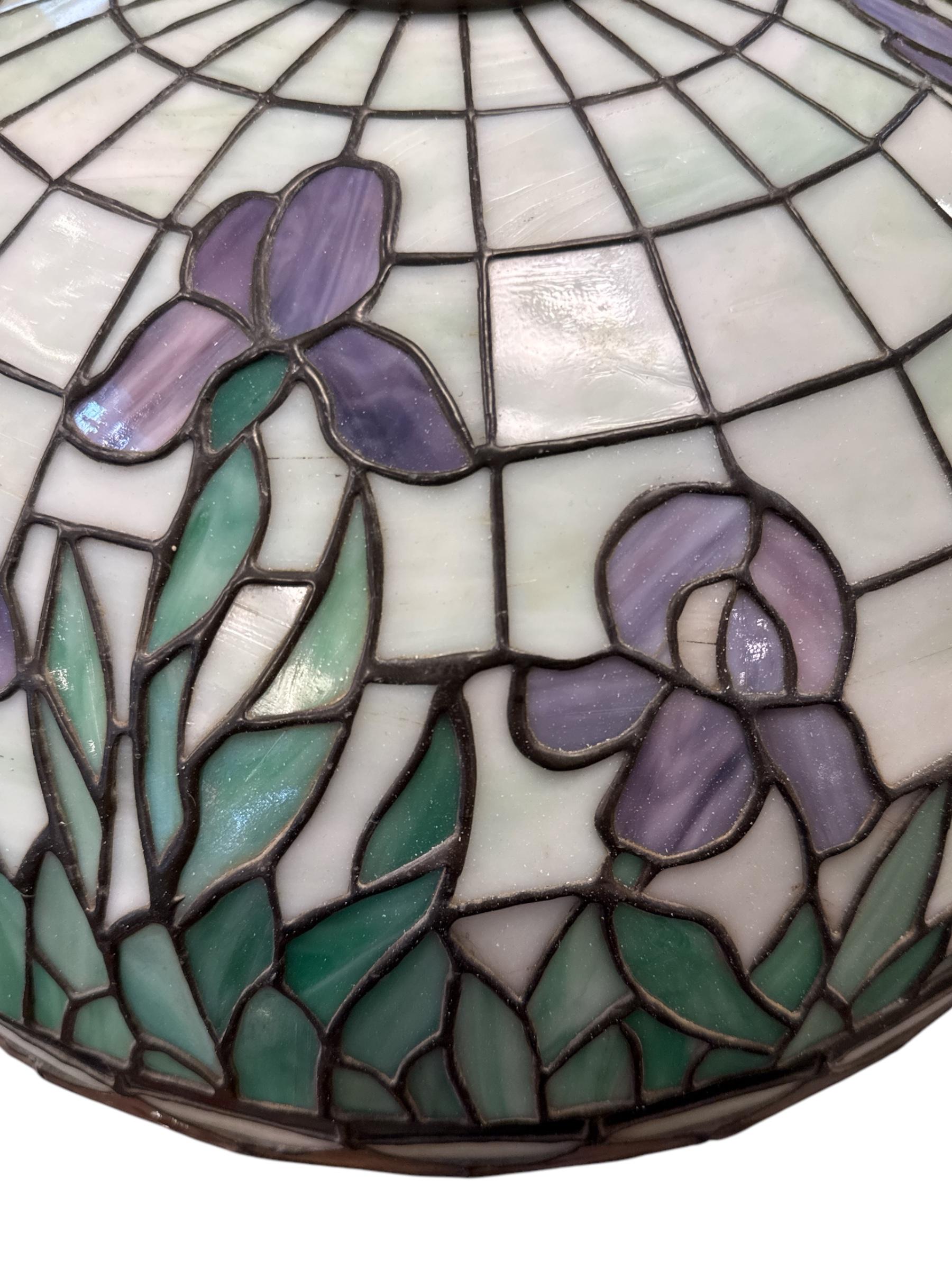 1920s Iris Head Table Lamp In Excellent Condition For Sale In Pasadena, CA