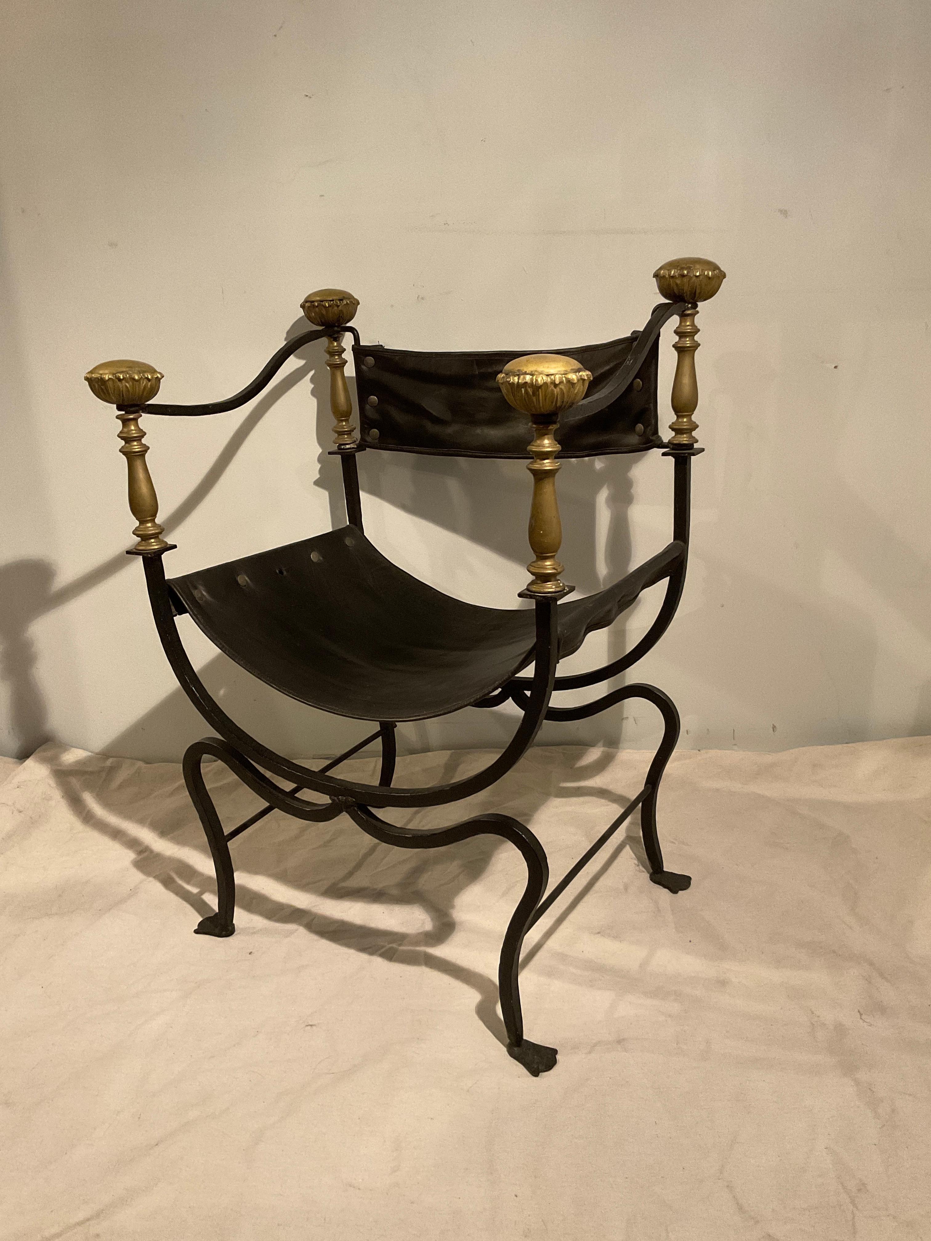 1920s Iron And Brass Savonarola Chair In Good Condition In Tarrytown, NY