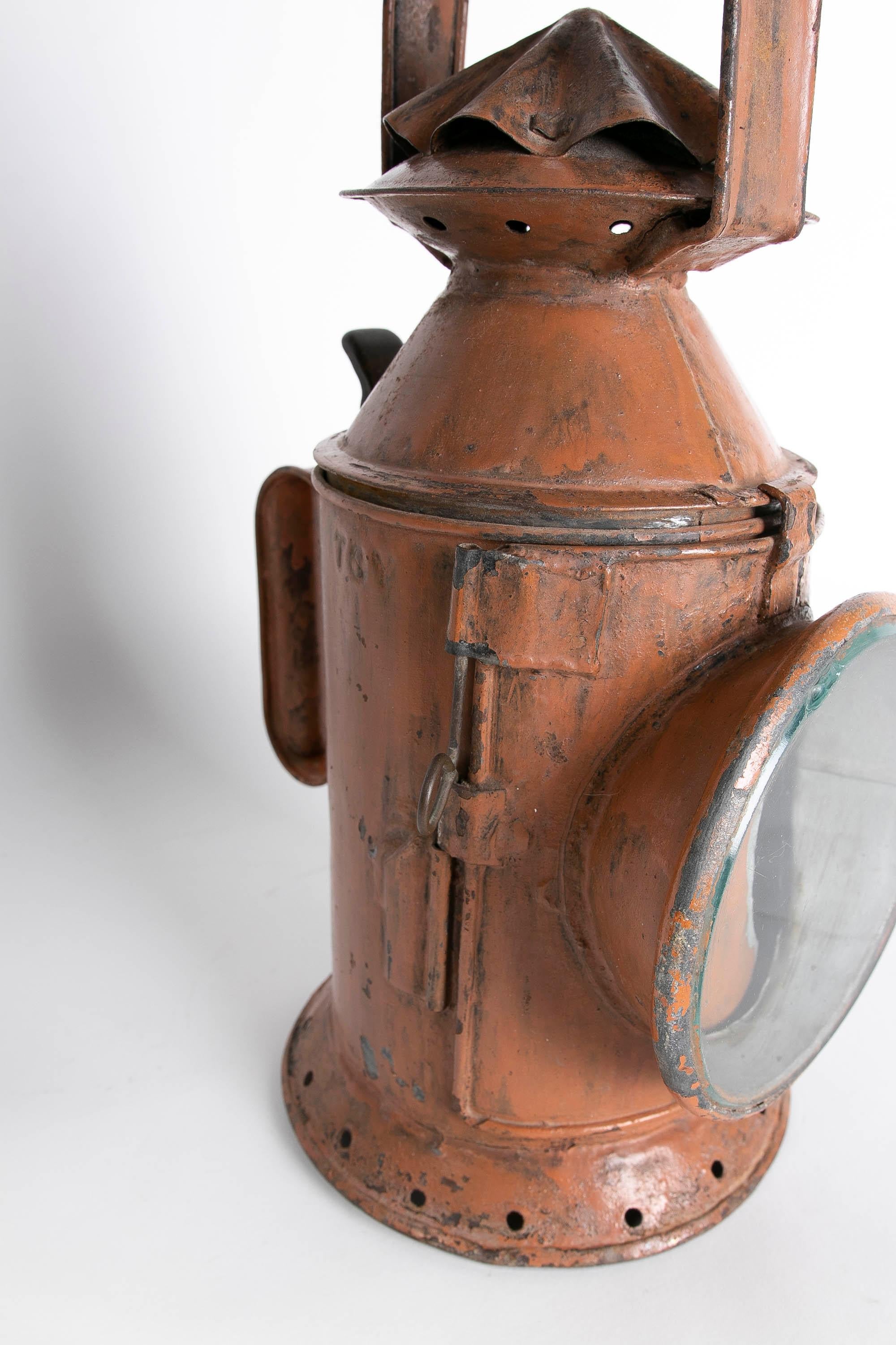 1920s Iron Hand Lantern with Glass Painted in Red Tone For Sale 2