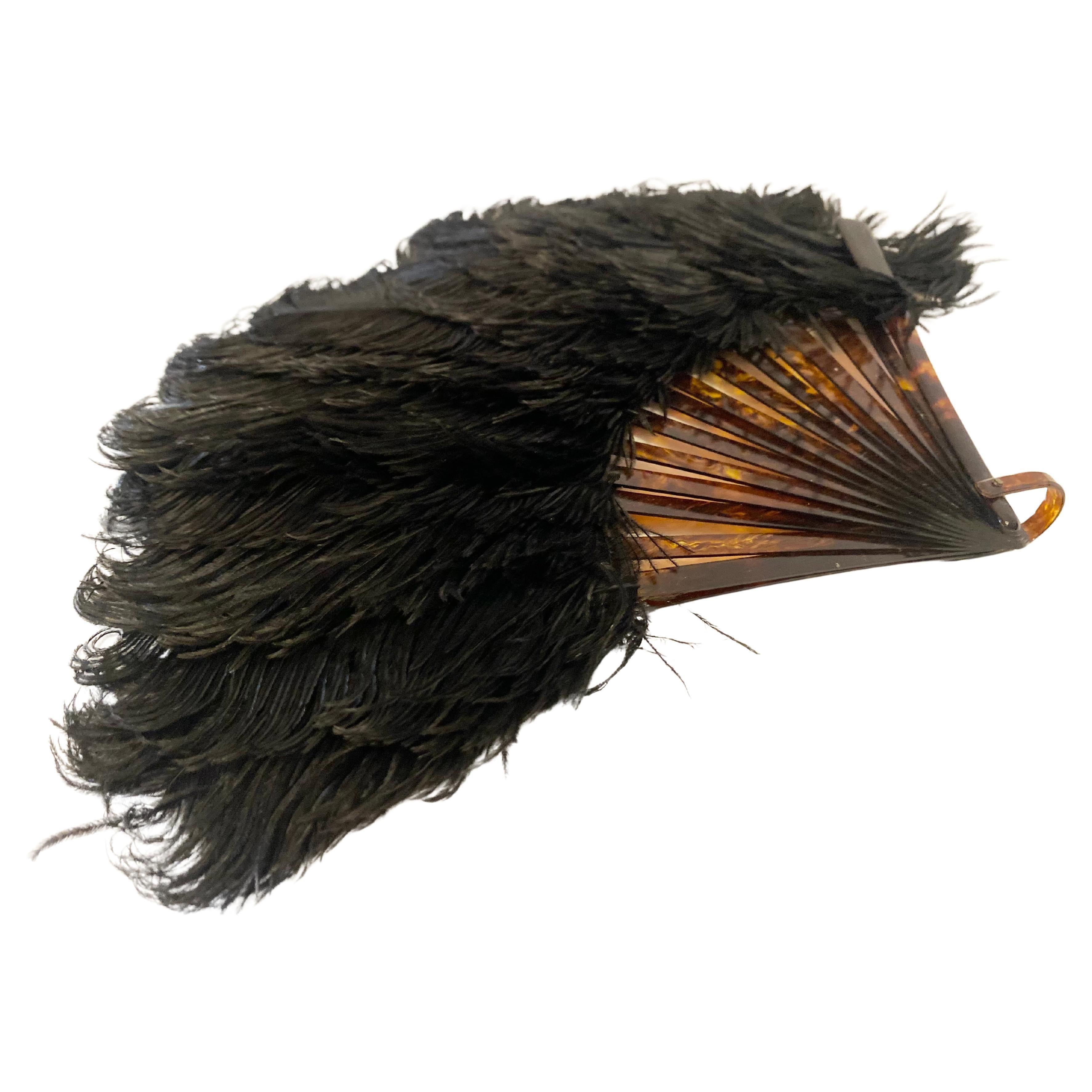 1920s Italian Art Deco Feather Fan with Faux Tortoiseshell Staves In Good Condition For Sale In London, GB