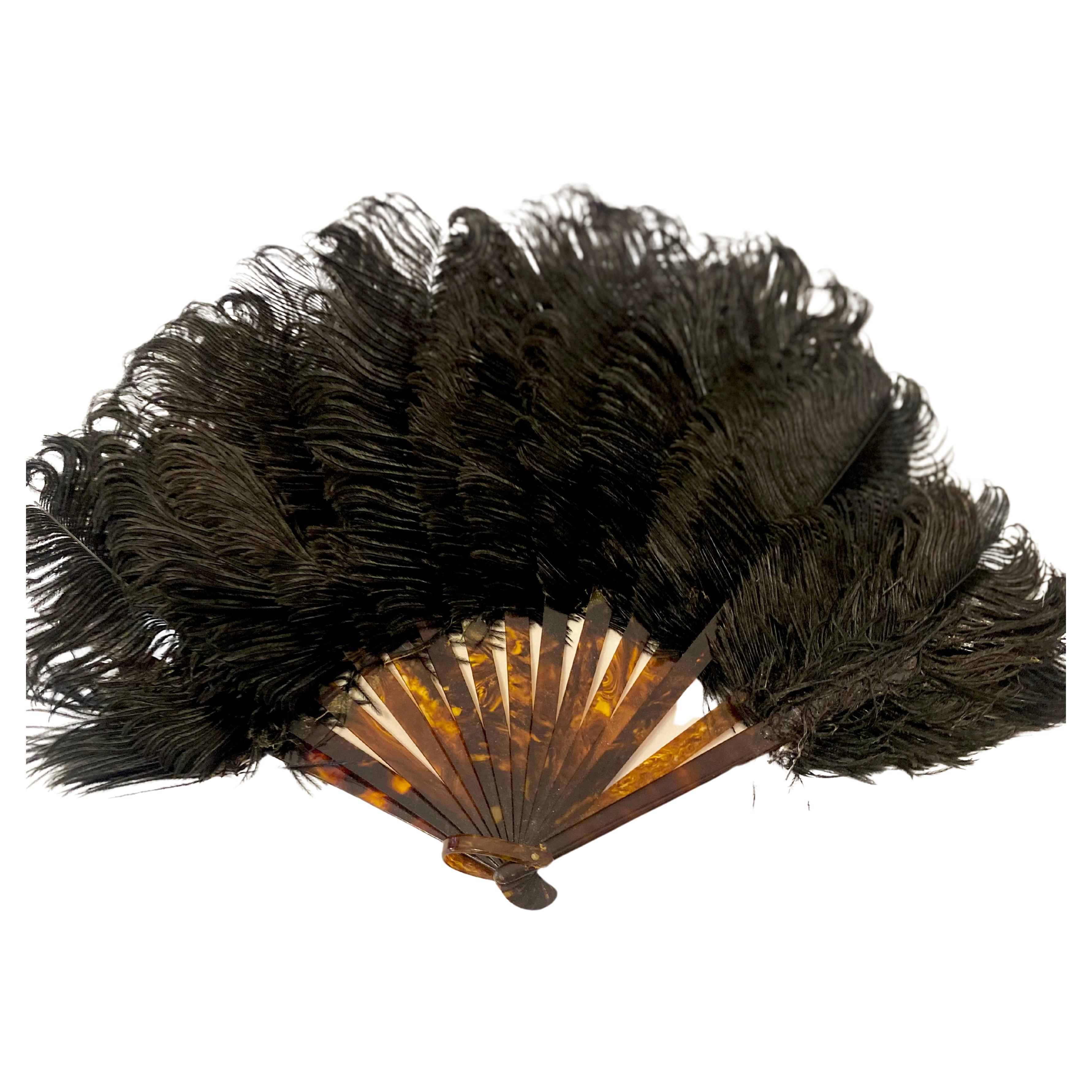 Women's or Men's 1920s Italian Art Deco Feather Fan with Faux Tortoiseshell Staves For Sale