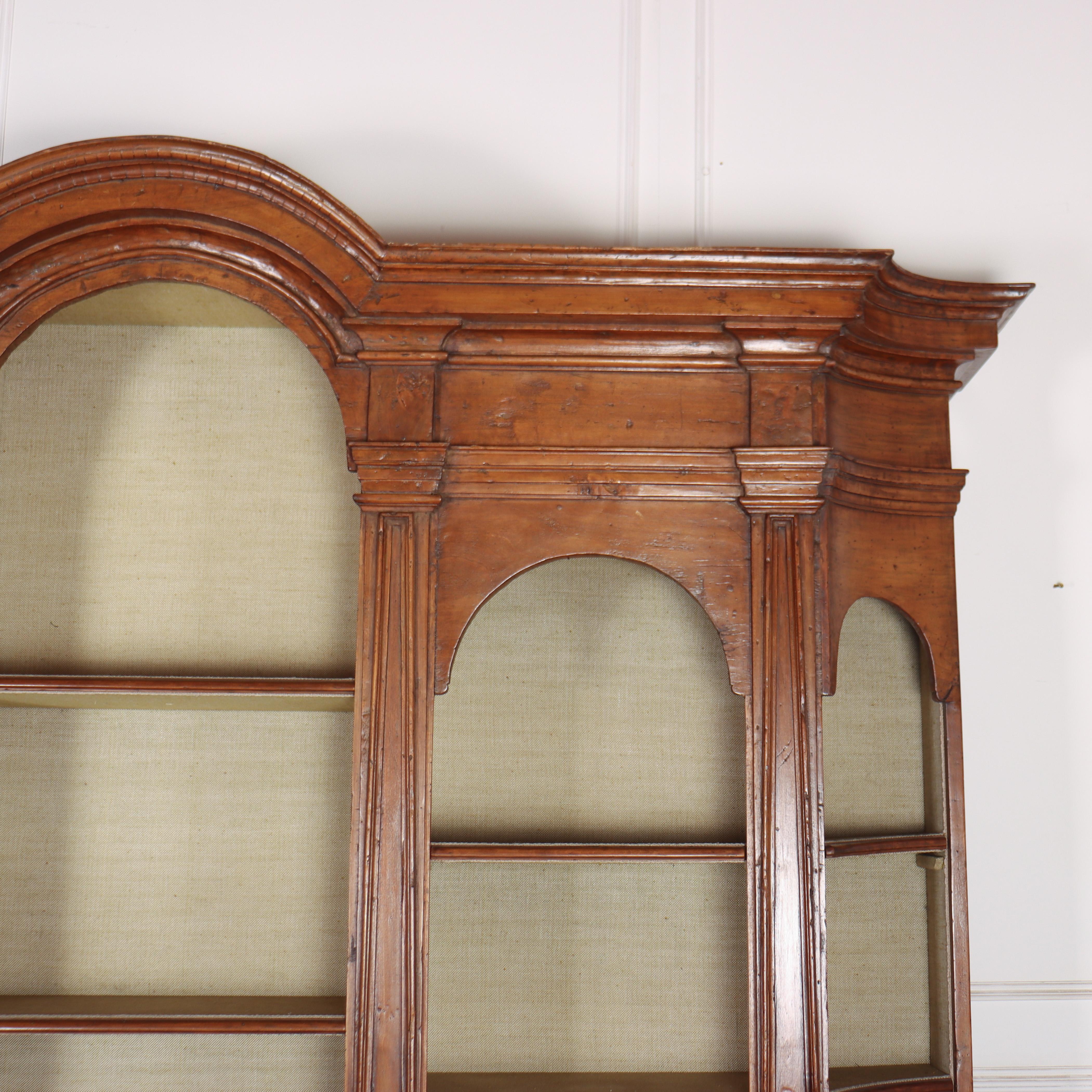 1920's Italian Bookcase en Bueno estado para la venta en Leamington Spa, Warwickshire