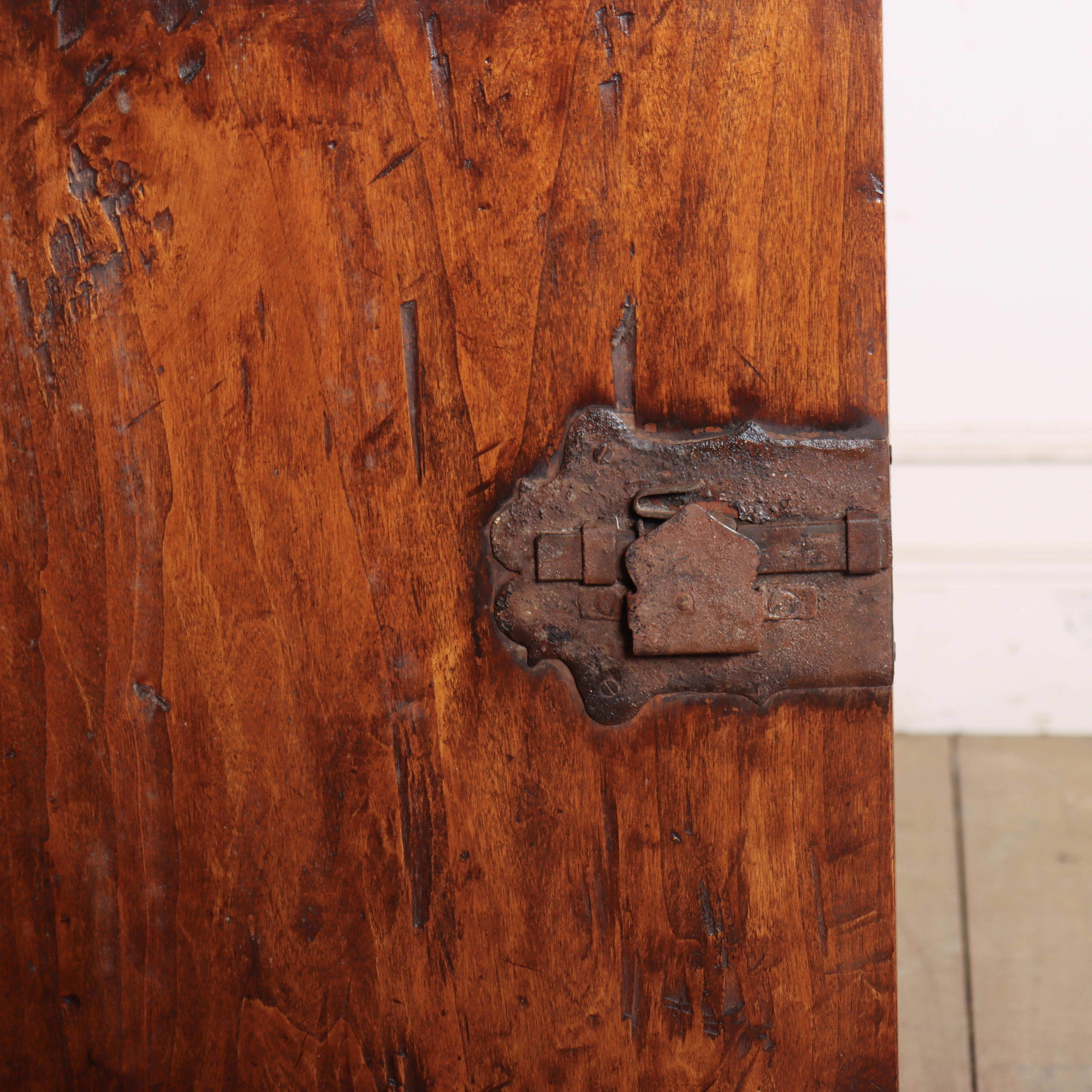 1920's Italian Bookcase en venta 3
